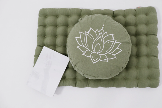 Lotos Meditation Set Zafu & Zabuton with Buckwheat hulls Meditation pillow Meditation cushion Meditation pouf Zen Meditation Space Yoga