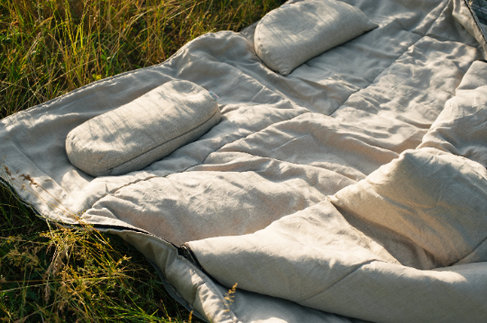 Thick 200 x 200 cm Double HEMP Sleeping bags in linen fabric filled unique organic hemp fiber filling family large sleep bags blanket, hand made