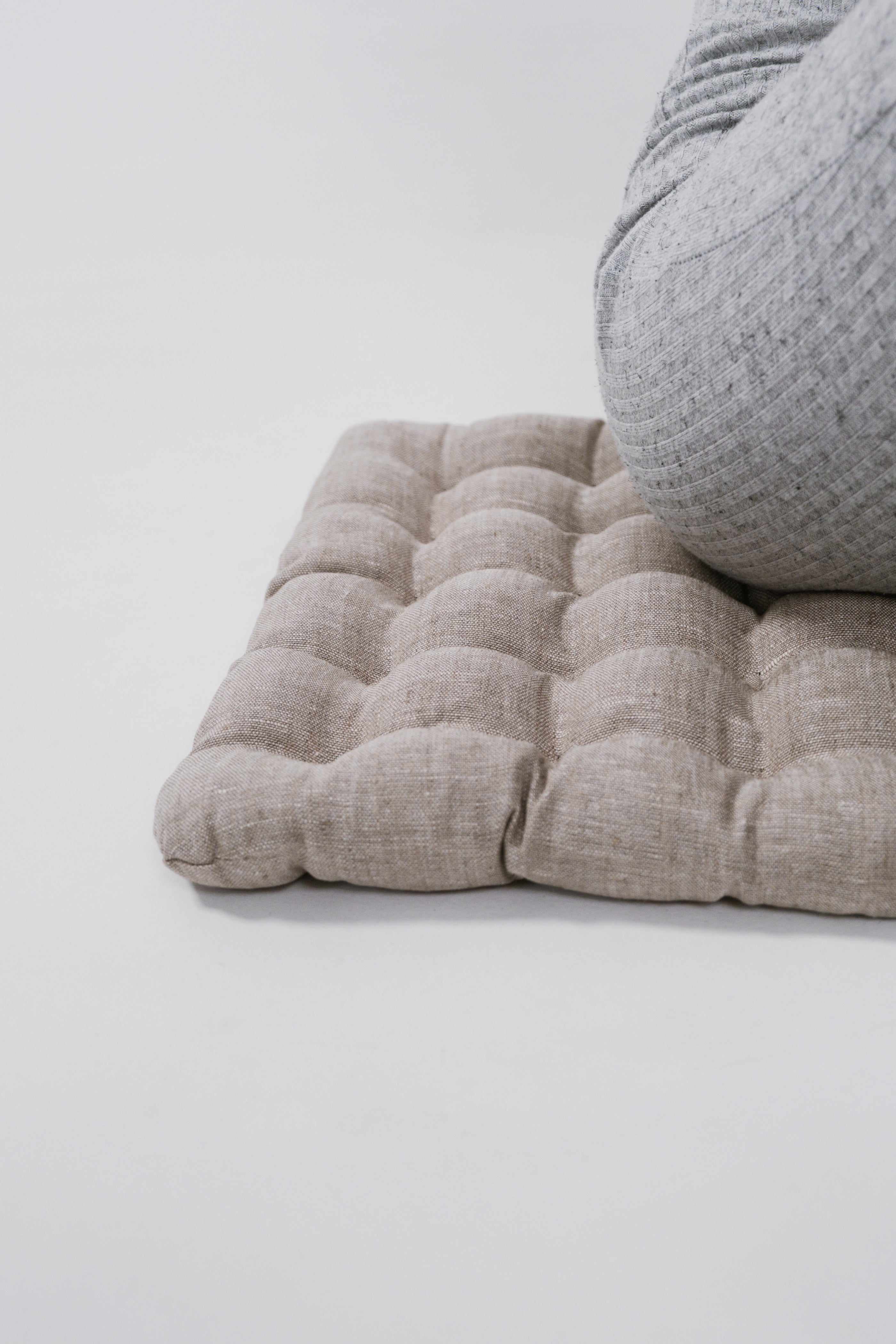 Kids Zabuton Mat Linen Floor Cushion with Buckwheat hulls 23x35/  Meditation cushion for Yoga studio/ Massage Natural Pillow seat