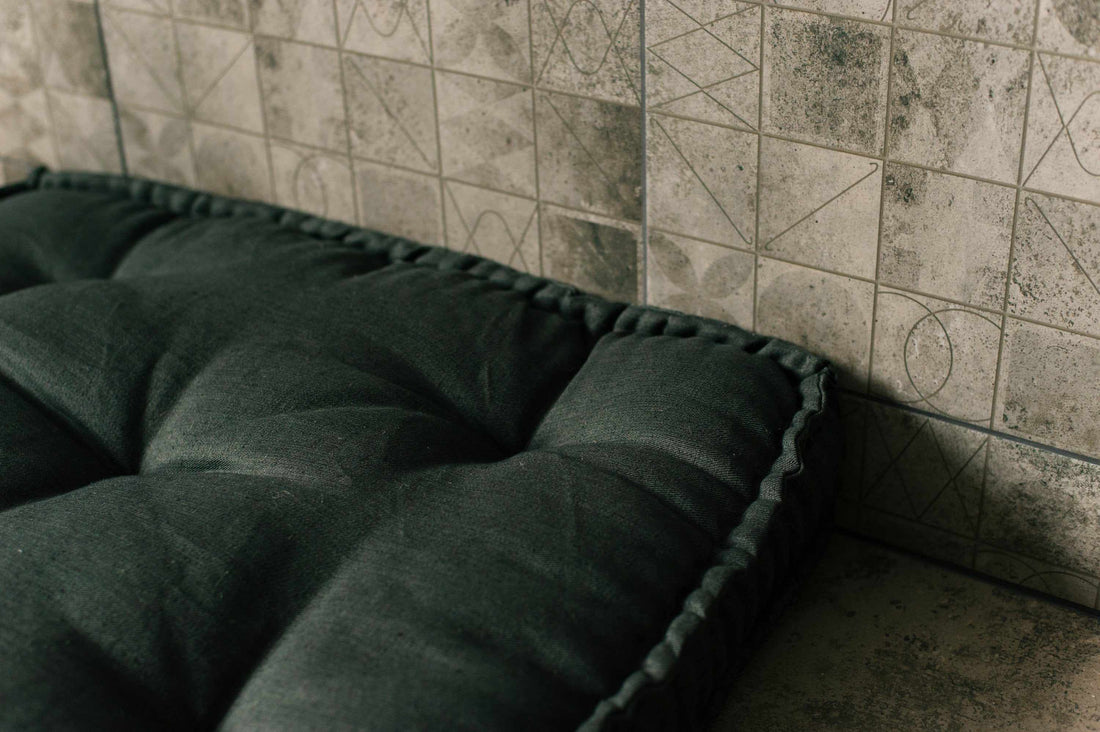 Dark grey Hemp Floor cushion with organic hemp fiber filling in linen fabric / floor pillow Pillow seat/Meditation Yoga /Natural