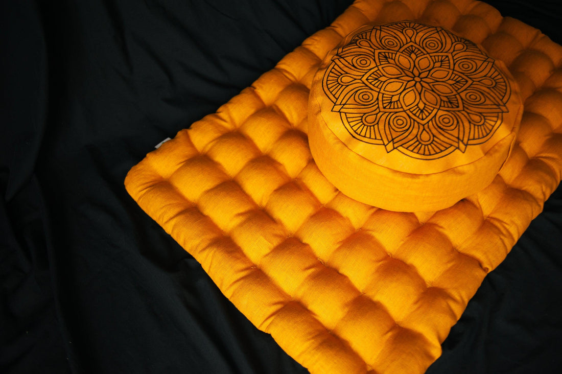 Embroidery mustardMeditation Set Zafu & Zabuton Mandala with Buckwheat hulls Linen Floor cushions meditation pillows