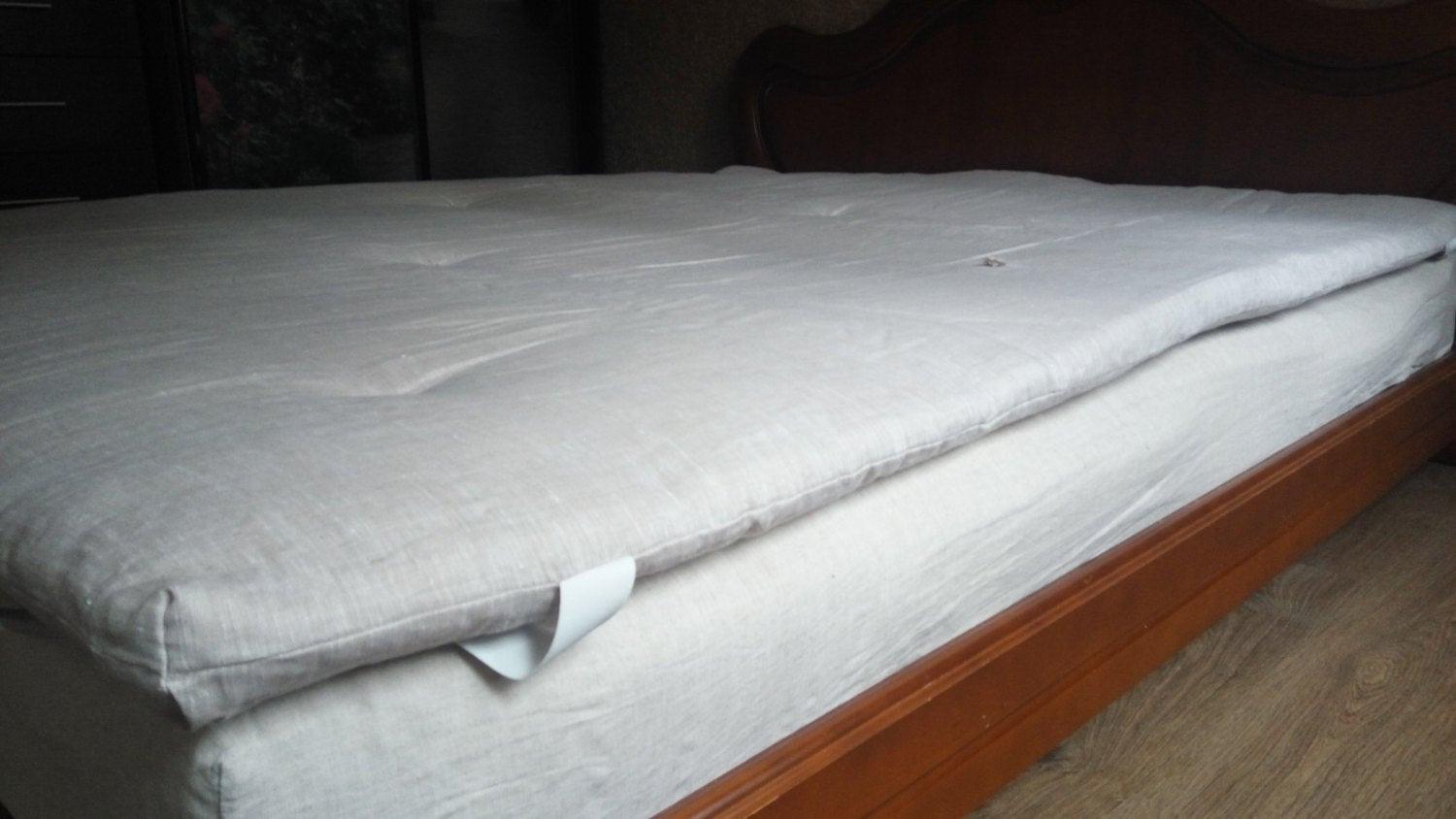 Hemp mattress Topper HEMP fiber filling in natural non-dyed Linen fabric