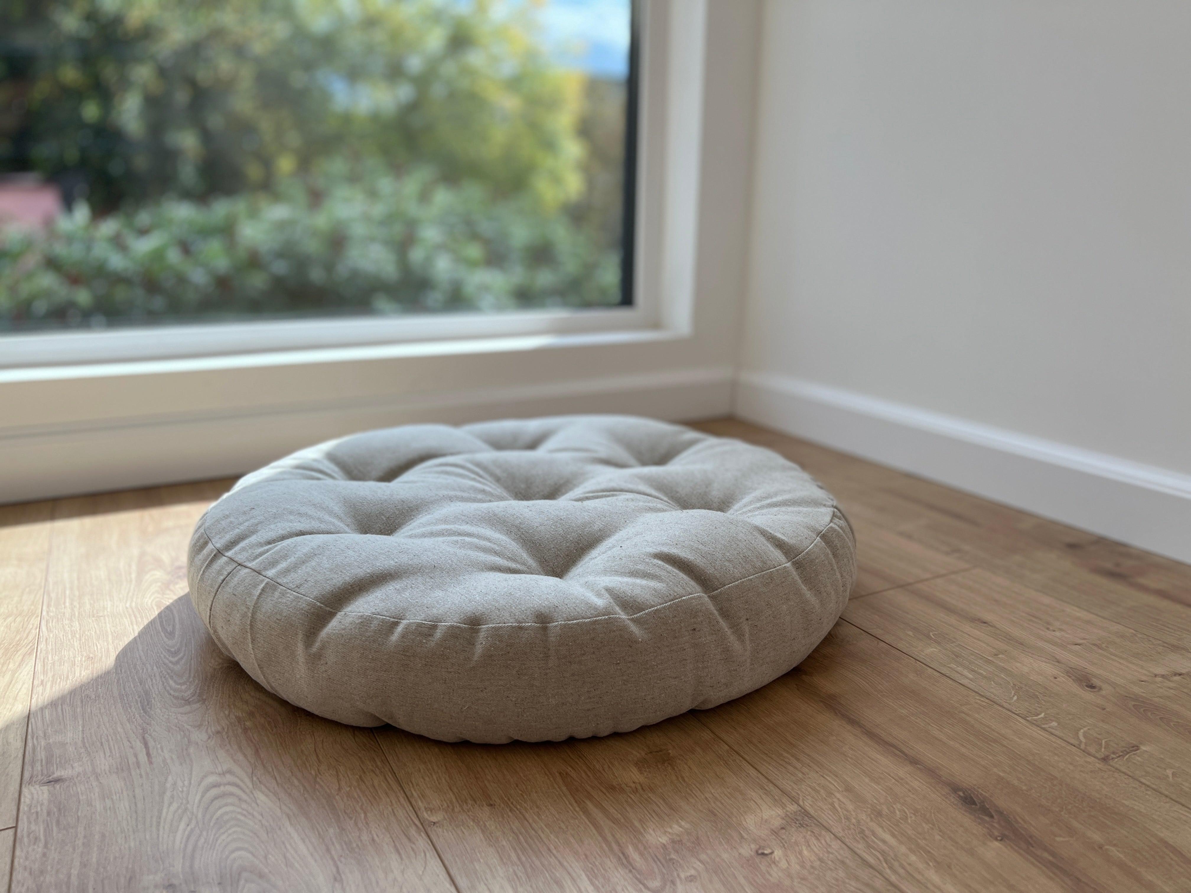 Special listing for D.: ten round 40 cm in diameter hemp cushions with stitched centers in natural undyed linen in a grey shade