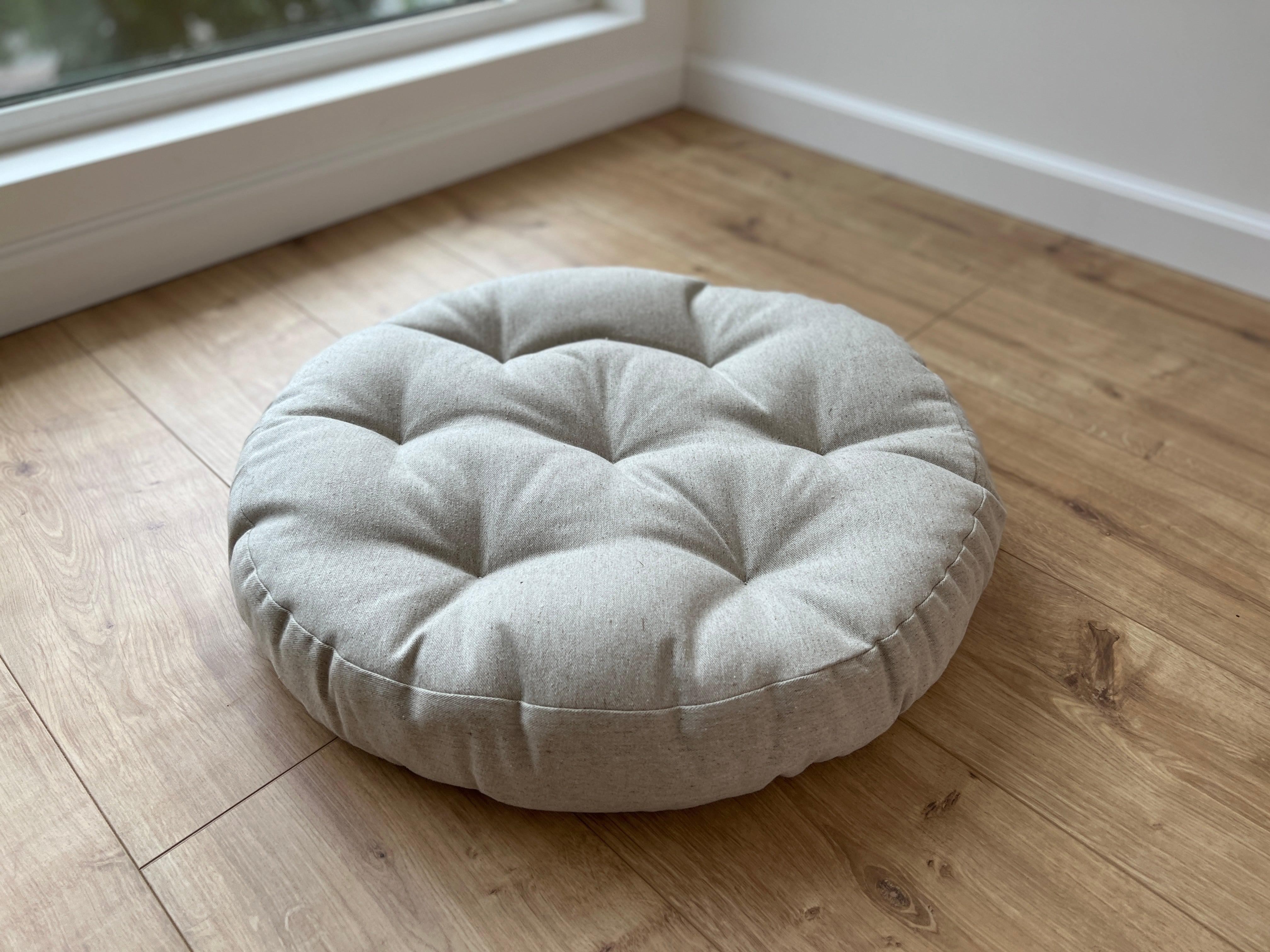 Special listing for D.: ten round 40 cm in diameter hemp cushions with stitched centers in natural undyed linen in a grey shade