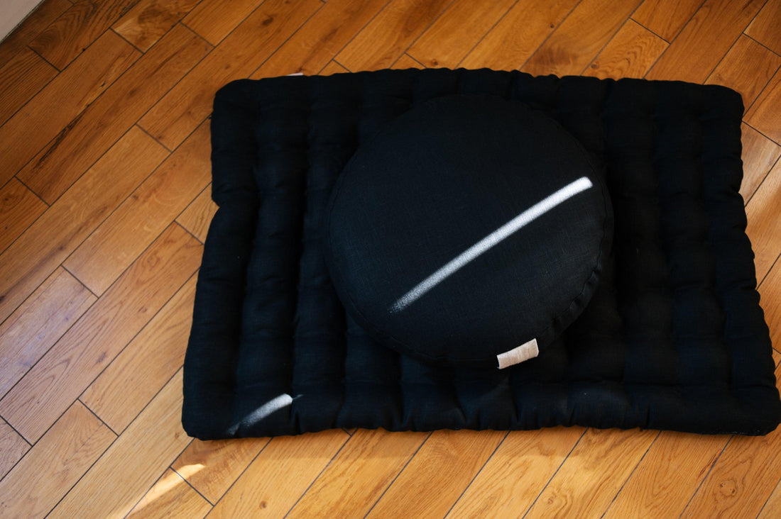 Meditation cushion set of natural Linen Zafu & Zabuton with Buckwheat hulls / for Yoga studio