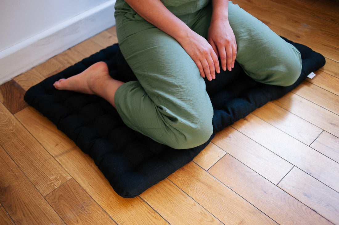 Meditation cushion set of natural Linen Zafu & Zabuton with Buckwheat hulls / for Yoga studio