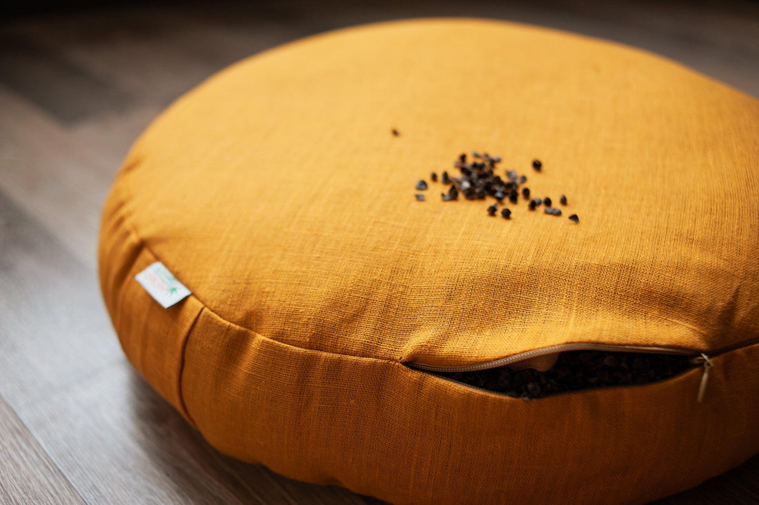 Mustard Linen Set Zafu & Zabuton Buckwheat hulls/for Yoga studio/Large floor Linen cushion Organic Meditation