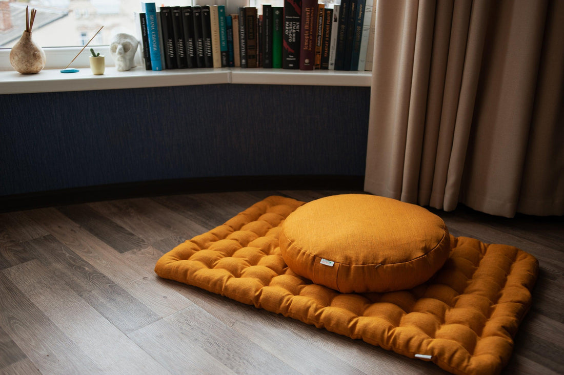 Mustard Linen Set Zafu & Zabuton Buckwheat hulls/for Yoga studio/Large floor Linen cushion Organic Meditation