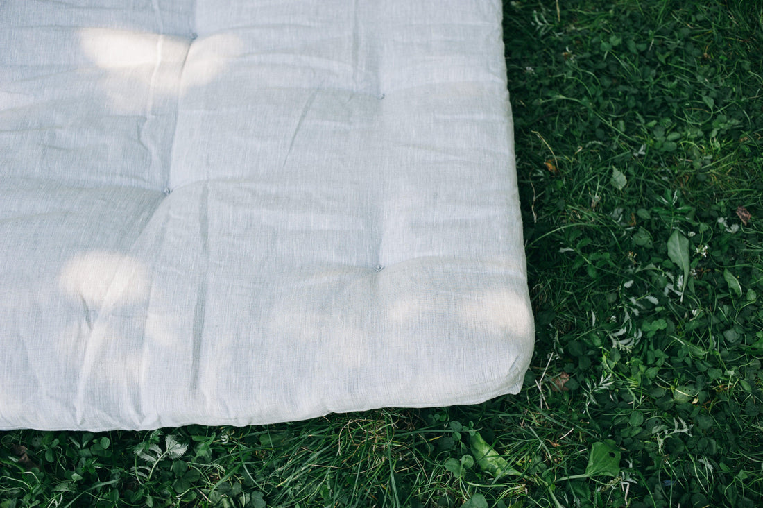 Organic Play mat filled HEMP Fiber in non-dyed linen fabric Nursery Baby Blanket Blanky padded