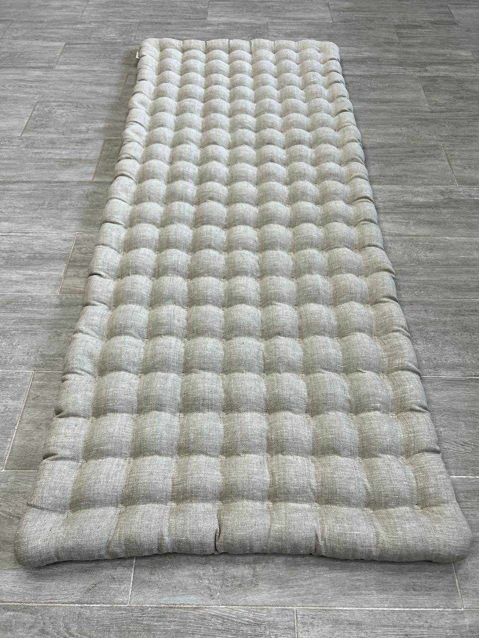 Natural linen floor topper filled organic buckwheat hulls filling yoga mat multi chamber futon in non-dyed Linen fabric