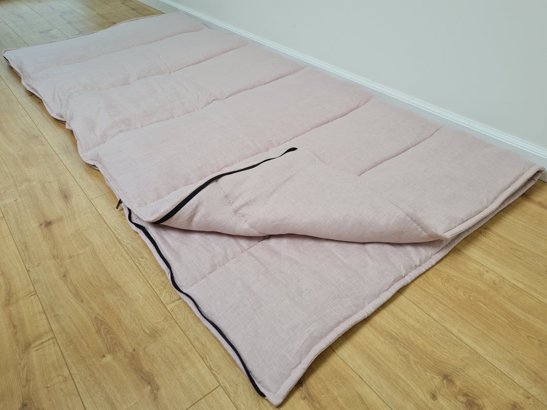 Thick HEMP Sleeping bag in washed ashen pink linen fabric- organic hemp fiber filling + linen fabric - blanket quilt, hand made