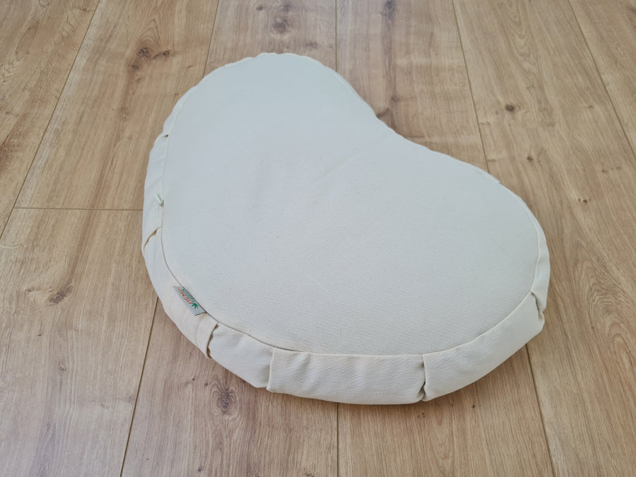 Heart-shaped floor cushion filled Buckwheat hulls in natural undyed cotton fabric/Organic cushion/Meditation pillow for Yoga studio