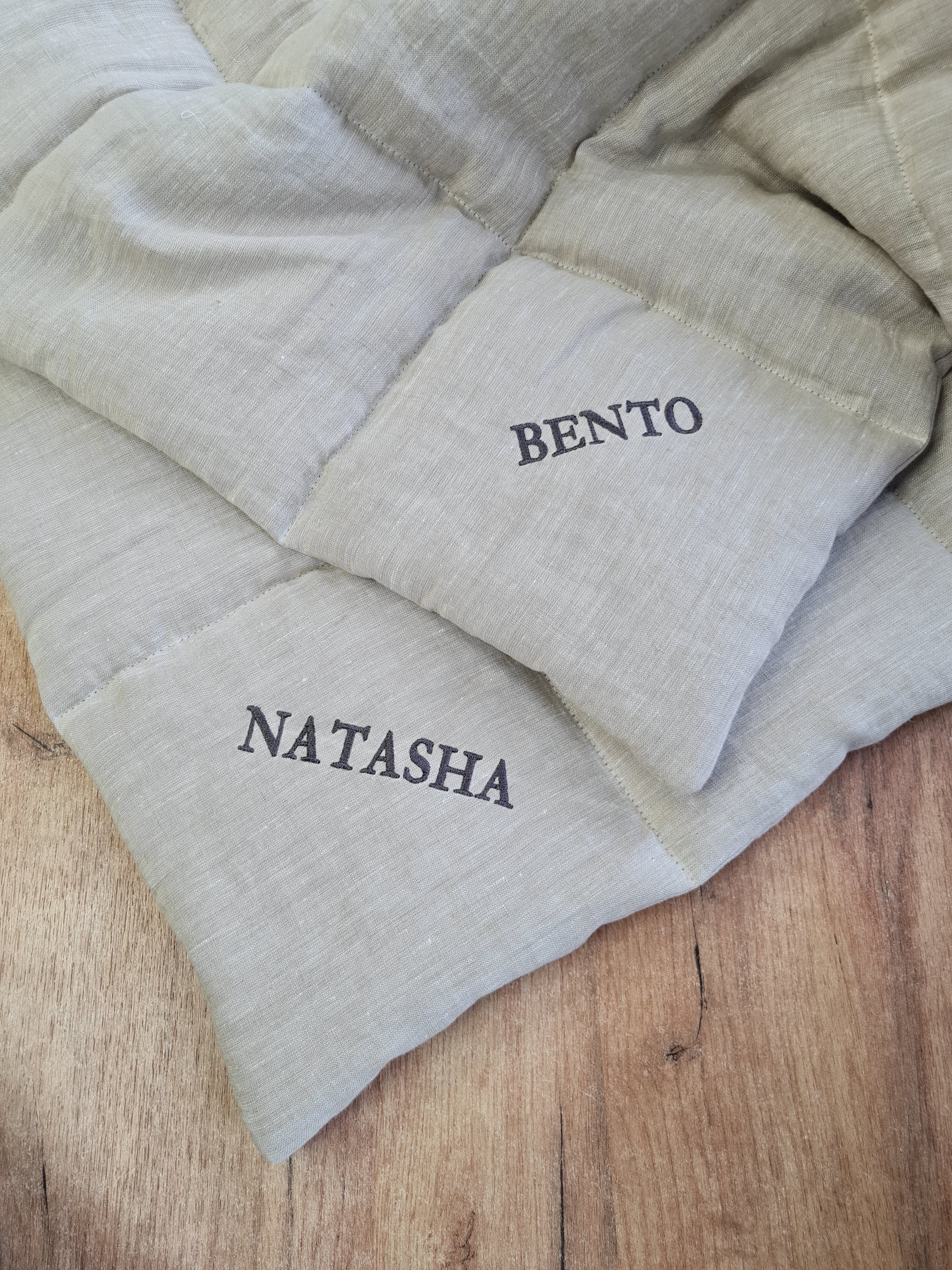 Gift for dog HEMP Dog Blanket filled HEMP Fiber in Natural Linen Fabric Dog Blanket Cover personalised for bed dog mat cover Christmas Gift - in sewing with squares