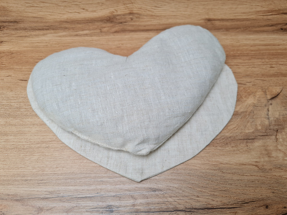 Hemp heart-shaped Eye Mask filled Buckwheat hulls Meditation Eye Mask organic Buckwheat hulls Fiber Filling Including an additional removable hemp cover.