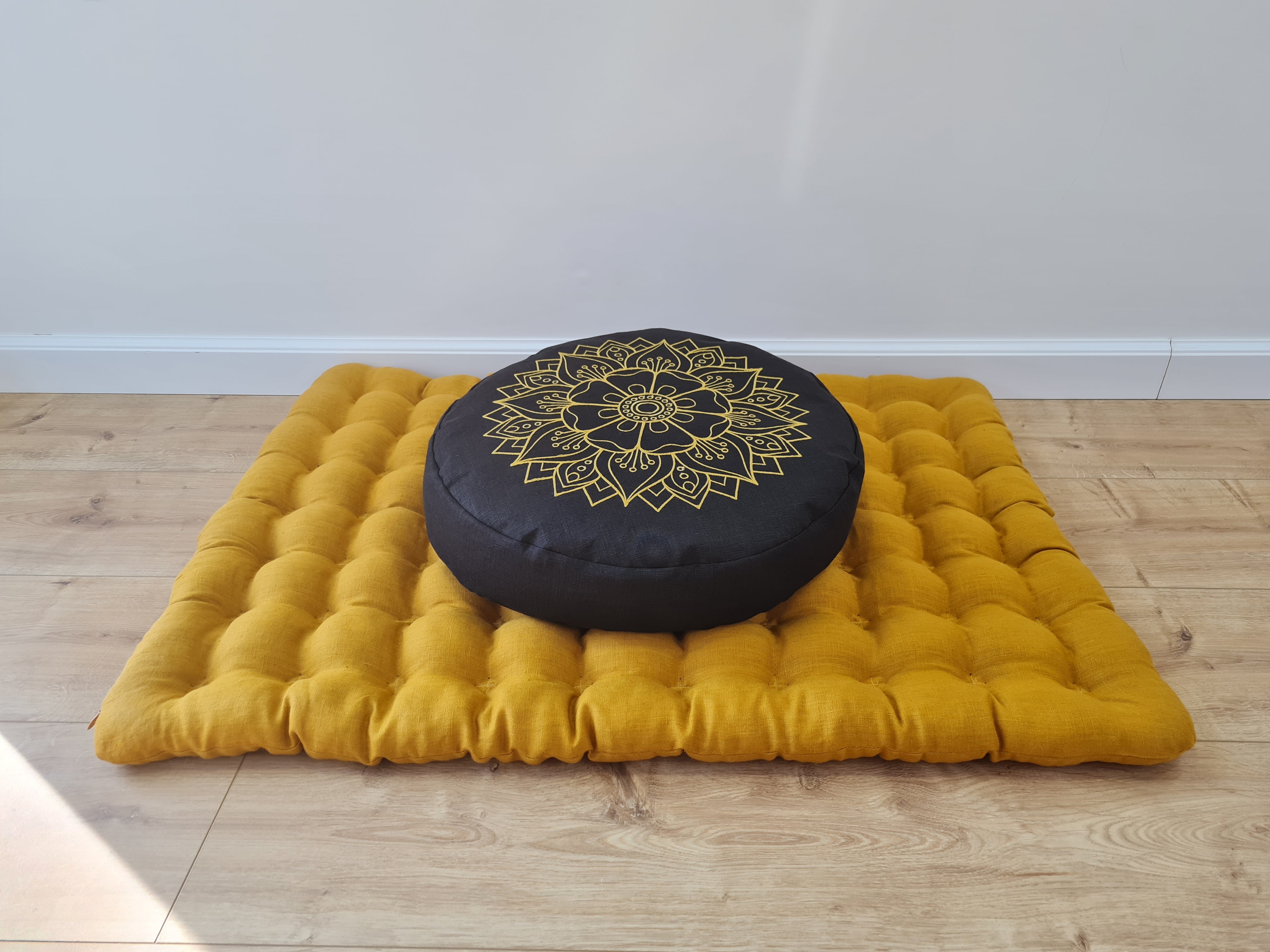 Embroidery Meditation Set Zafu & Zabuton with Buckwheat hulls Mandala Linen Floor cushions Meditation pillow pouf PillowSeat Yoga