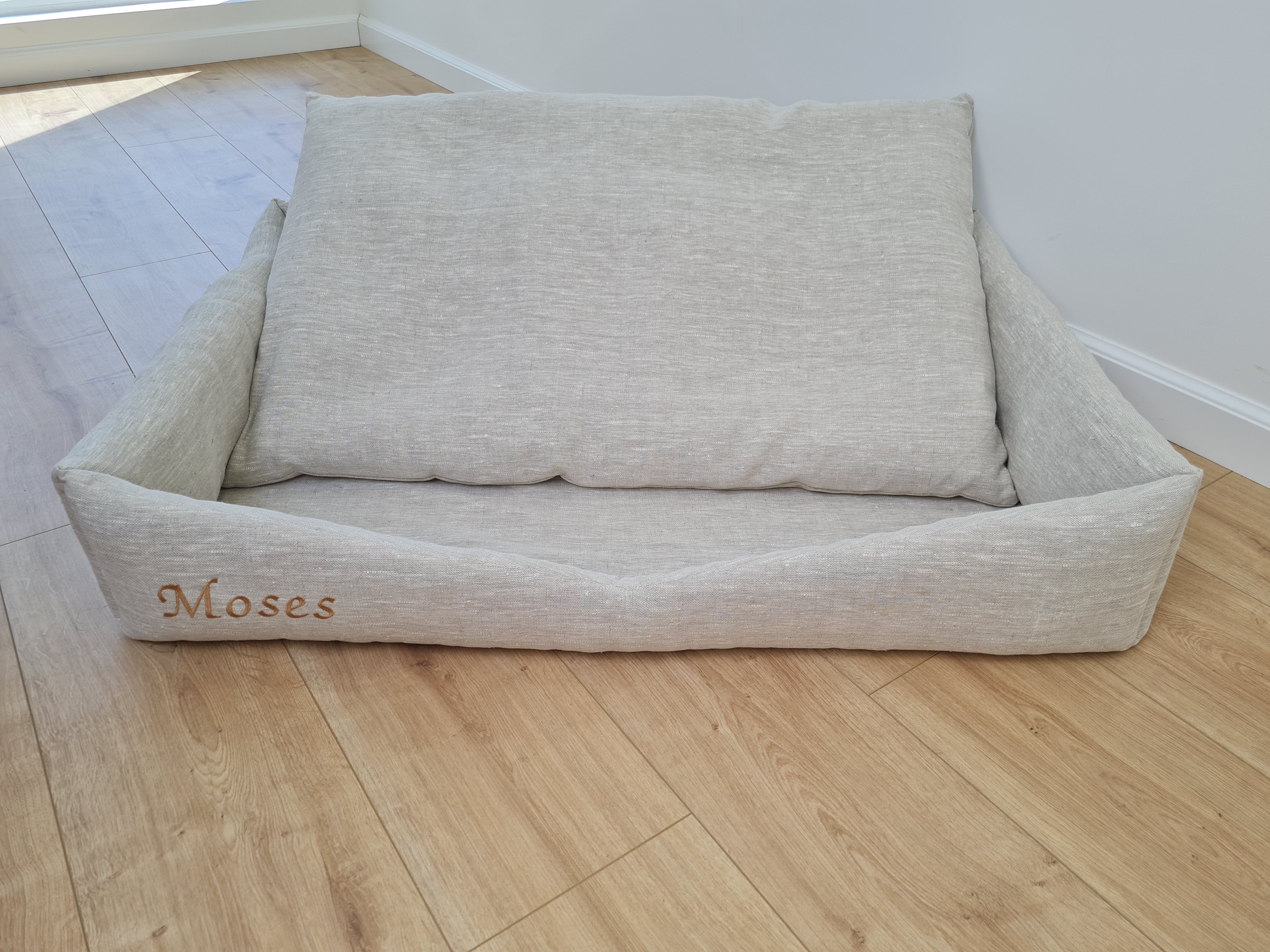Personalised Dog bed Organic HEMP Pet Bed in natural non-dyed linen fabric filled organic HEMP Fiber with an embroidered custom name
