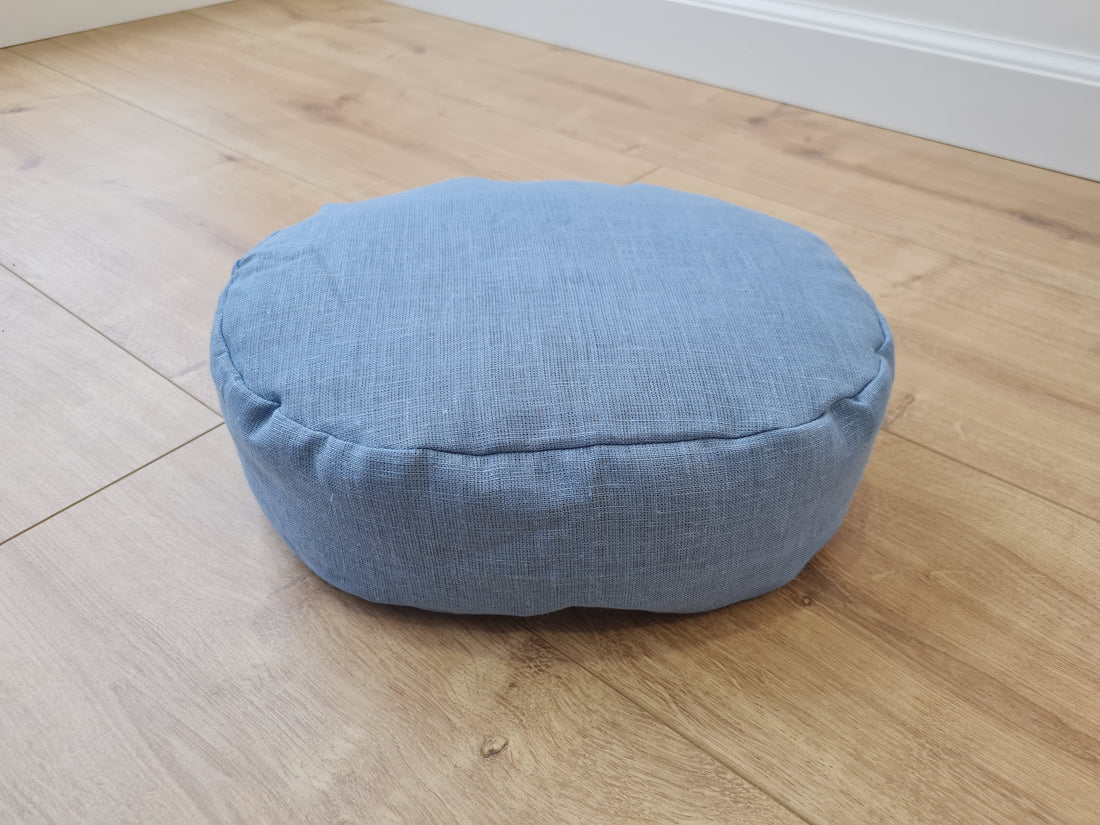 Small articular yoga cushion filled buckwheat hulls Linen Zafu pillow / Oval Linen floor pillow with Buckwheat hulls Meditation