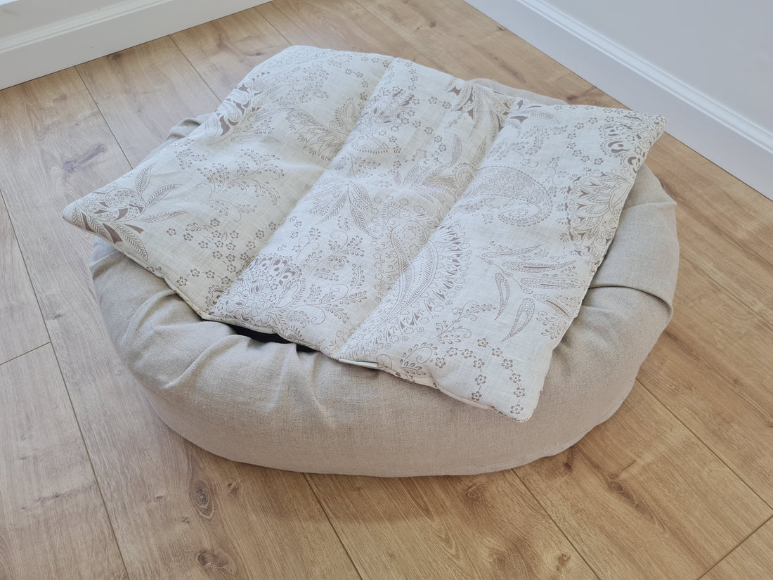 16" x 20" (40 x 50 cm) HEMP DOG blanket filled HEMP Fiber in natural linen fabric dog blanket for bed dog mat