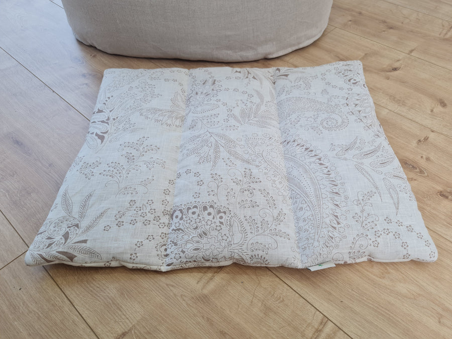 16" x 20" (40 x 50 cm) HEMP DOG blanket filled HEMP Fiber in natural linen fabric dog blanket for bed dog mat