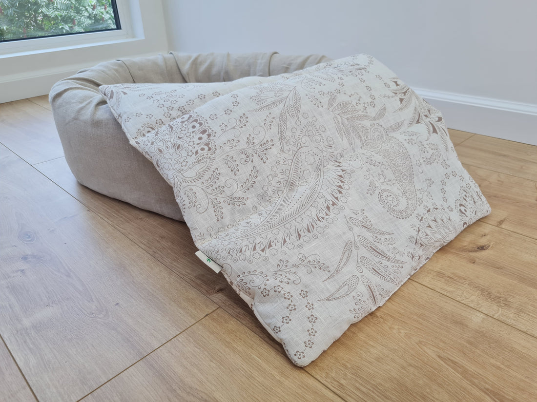16" x 20" (40 x 50 cm) HEMP DOG blanket filled HEMP Fiber in natural linen fabric dog blanket for bed dog mat