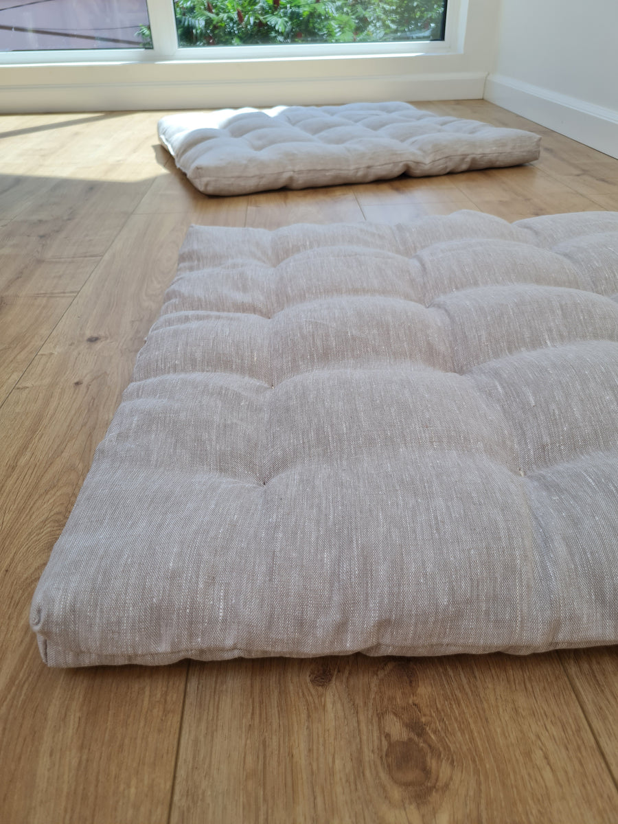 Hemp natural Sauna cushions natural mats seating pads meditation mats with organic Hemp fiber filling in natural non-dyed linen fabric