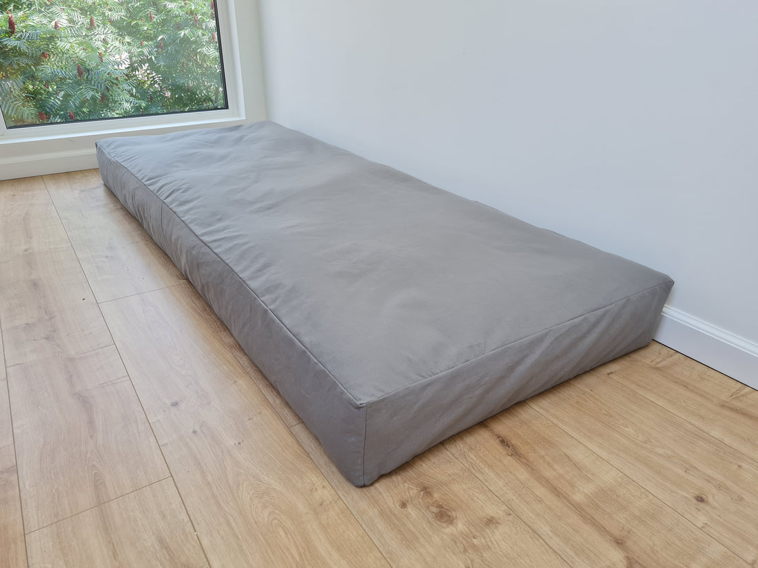 Hemp filled futon 6" thick in natural cotton fabric with Water-repellent cotton cover with zipper
