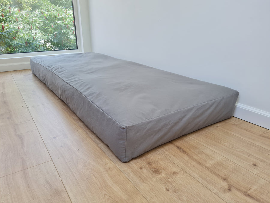 Hemp filled futon 6" thick in natural cotton fabric with Water-repellent cotton cover with zipper
