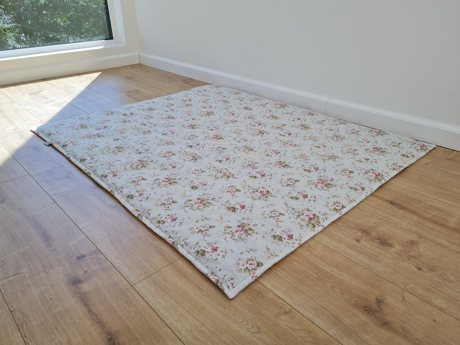 Natural Hemp Blanket in Roses on Mint natural cotton fabric filled organic Hemp fiber filler Full Queen King Custom size Blanket