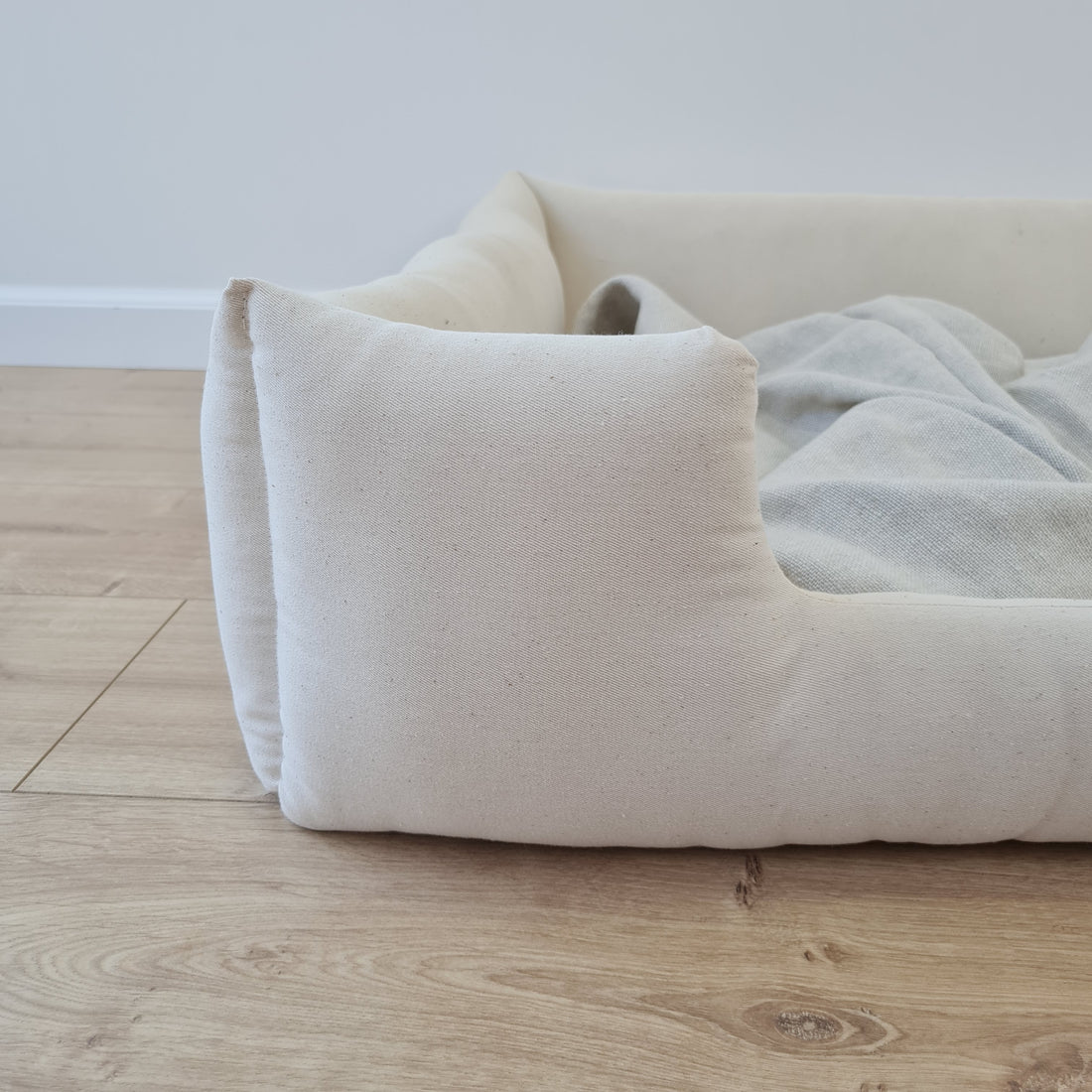 Hemp Pet Bed Removable Washable Natural Linen Cover Bed Filled Organic Hemp Fiber Filler - with thick topper inside - house for cats dogs