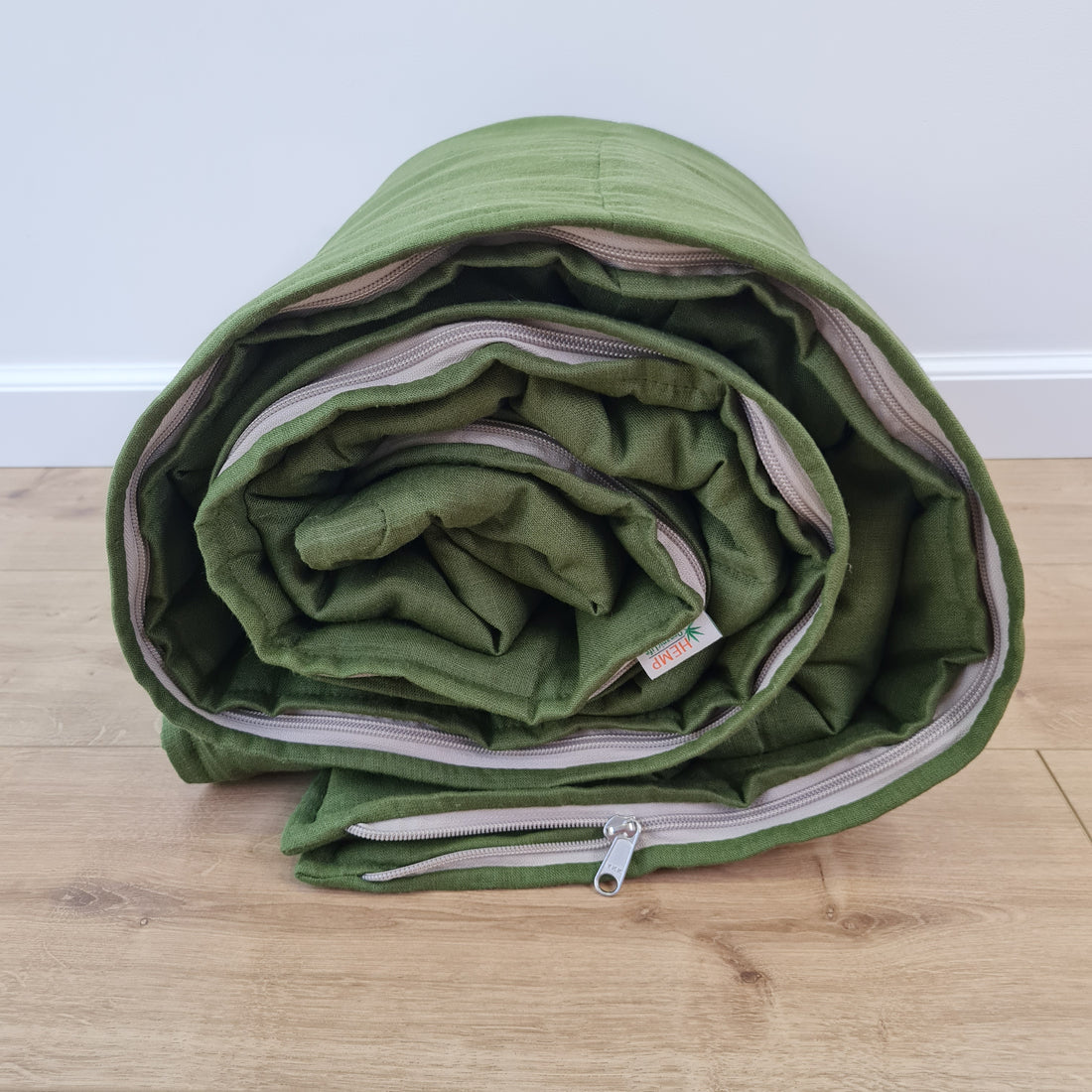 HEMP Sleeping bag "Forest Green" organic hemp fiber filling in natural linen fabric