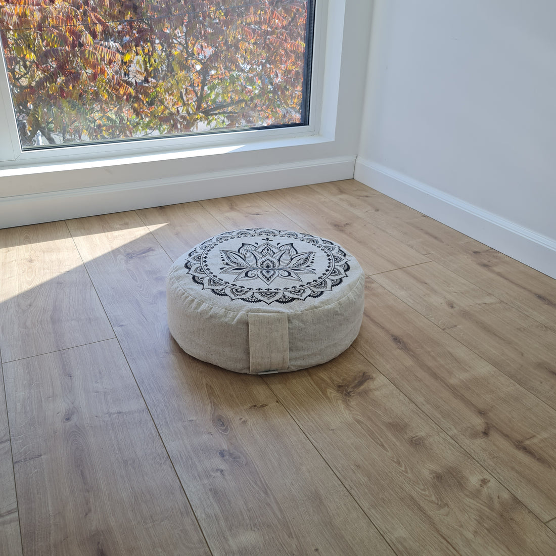D14"x4.7" (35 x 12 cm) HEMP Zafu floor cushion with Buckwheat hulls with Lotus print /Organic Meditation cushion/ pillow seat/ Yoga