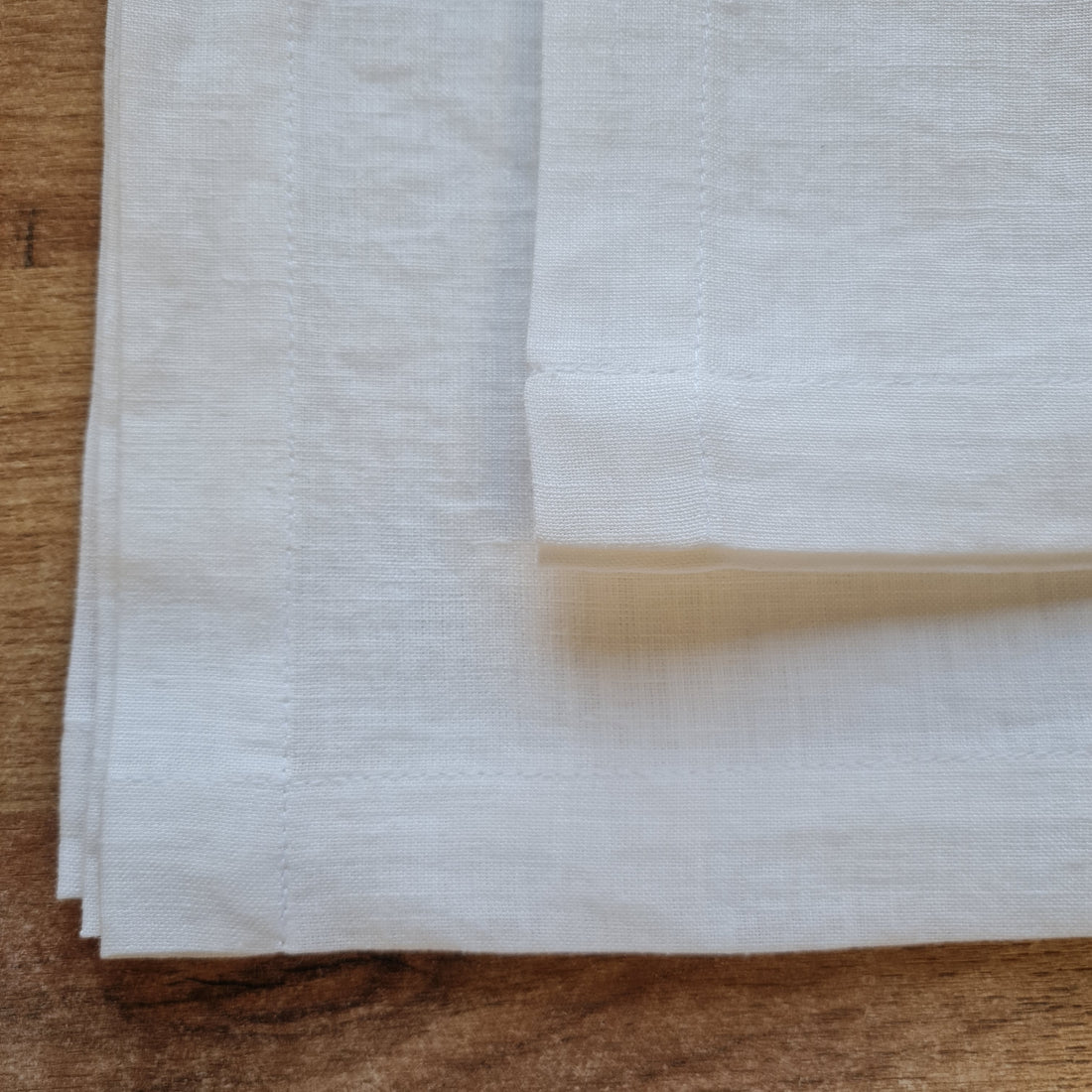 16" / 2 pcs White Linen Napkins, Cloth napkins set, Fabric napkins wedding bulk, Table linens