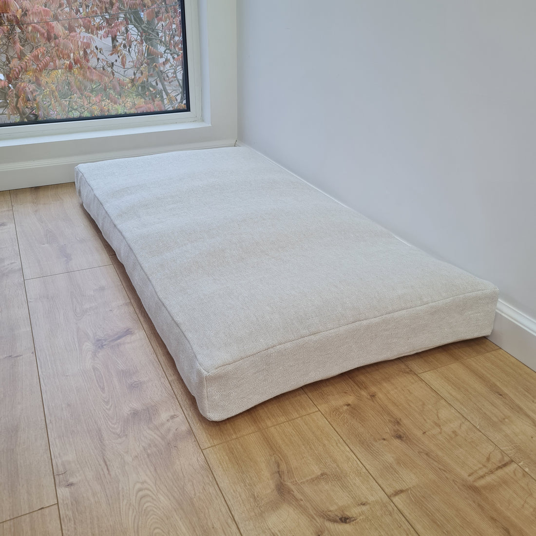 21.5" x 41" (54 x 105 cm) Hemp cushion with removable cover Hemp fiber filling in linen fabric with linen cover