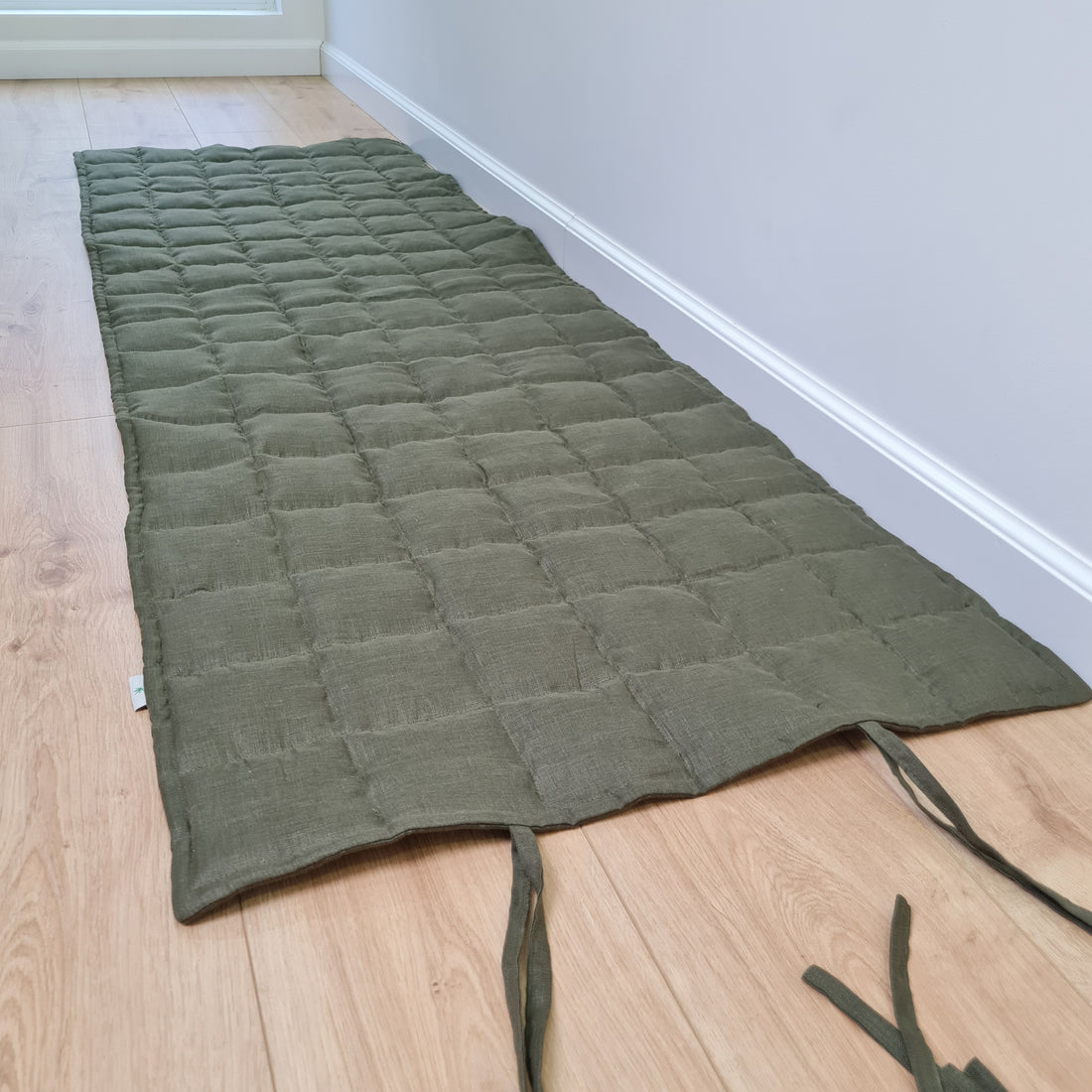 Hemp Yoga mat / Natural organic yoga mat rug/ hemp fiber in linen fabric / for Yoga studio pilates/Meditation / hand made/ Eco friendly