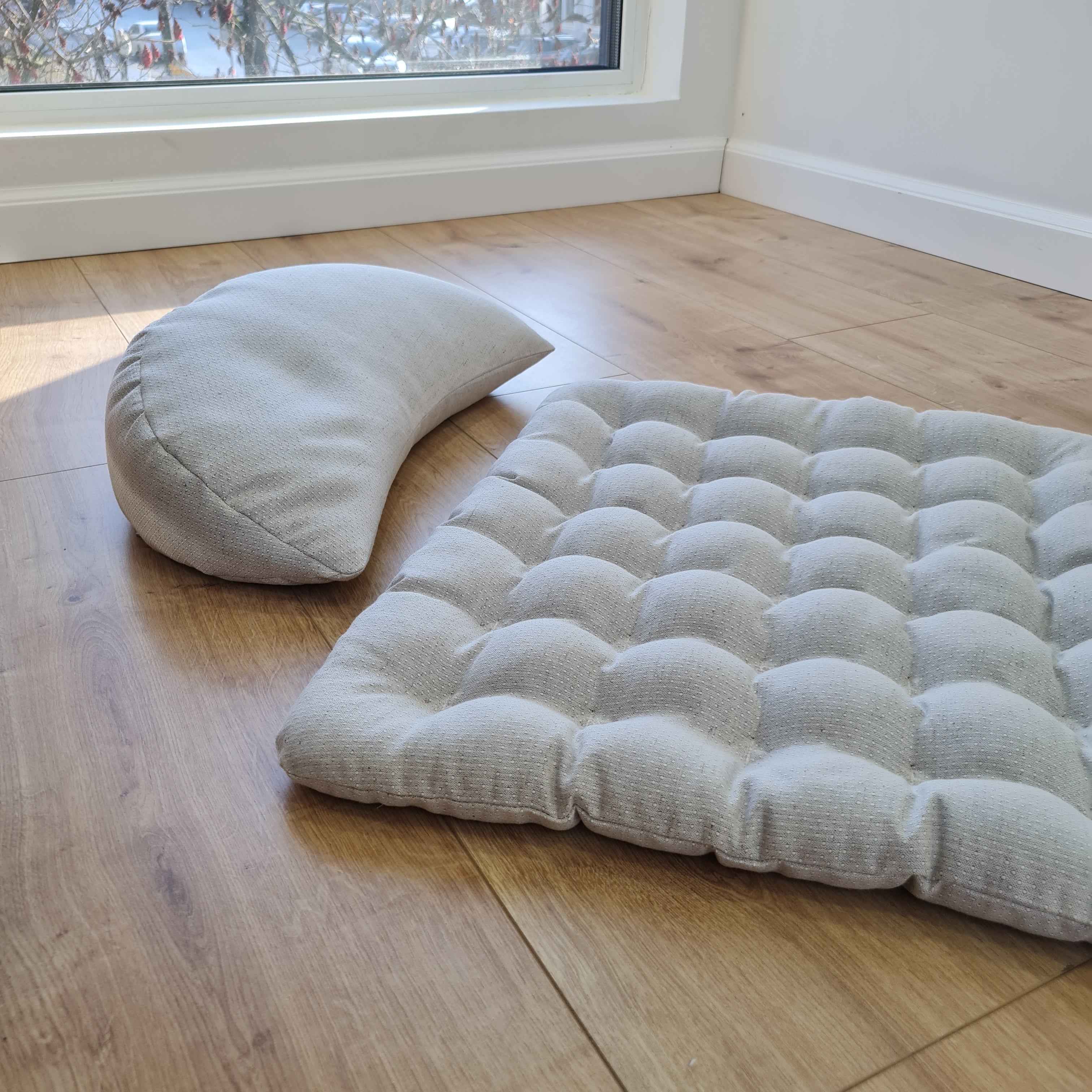 Hemp Seat yoga Cushion filled Buckwheat hulls floor bench cushions in hemp fabric pillow seat /Meditation Yoga Organic