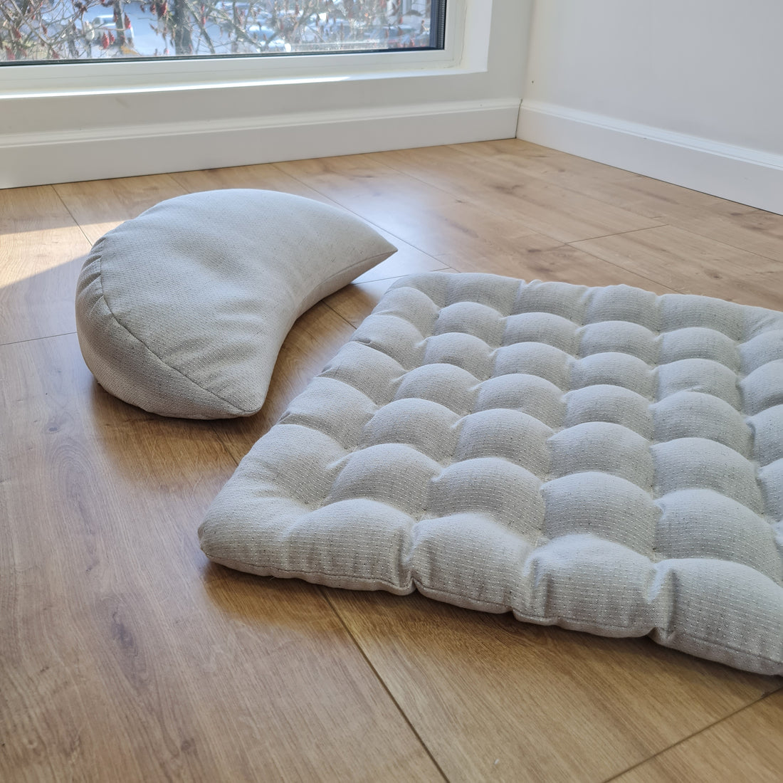 Hemp Seat yoga Cushion filled Buckwheat hulls floor bench cushions in hemp fabric pillow seat /Meditation Yoga Organic