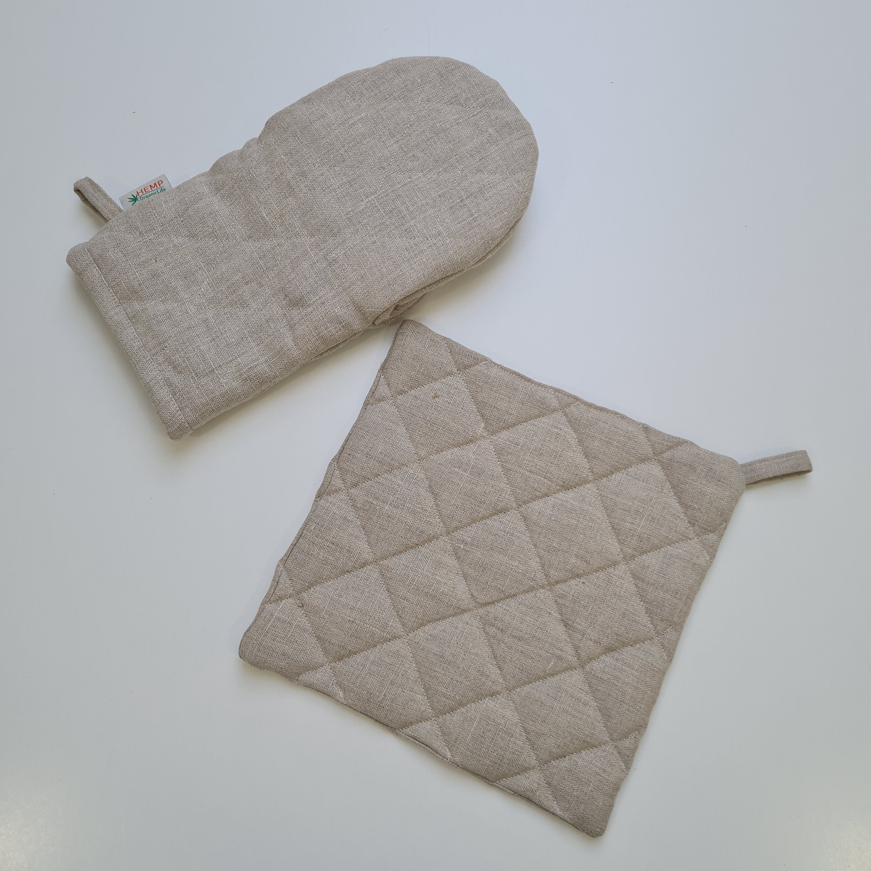 Natural Hemp Linen Oven Mitt and Pot Holder Set. Filled unique organic Hemp fiber filling. Pot holders. kitchen Gloves. Housewarming gift.