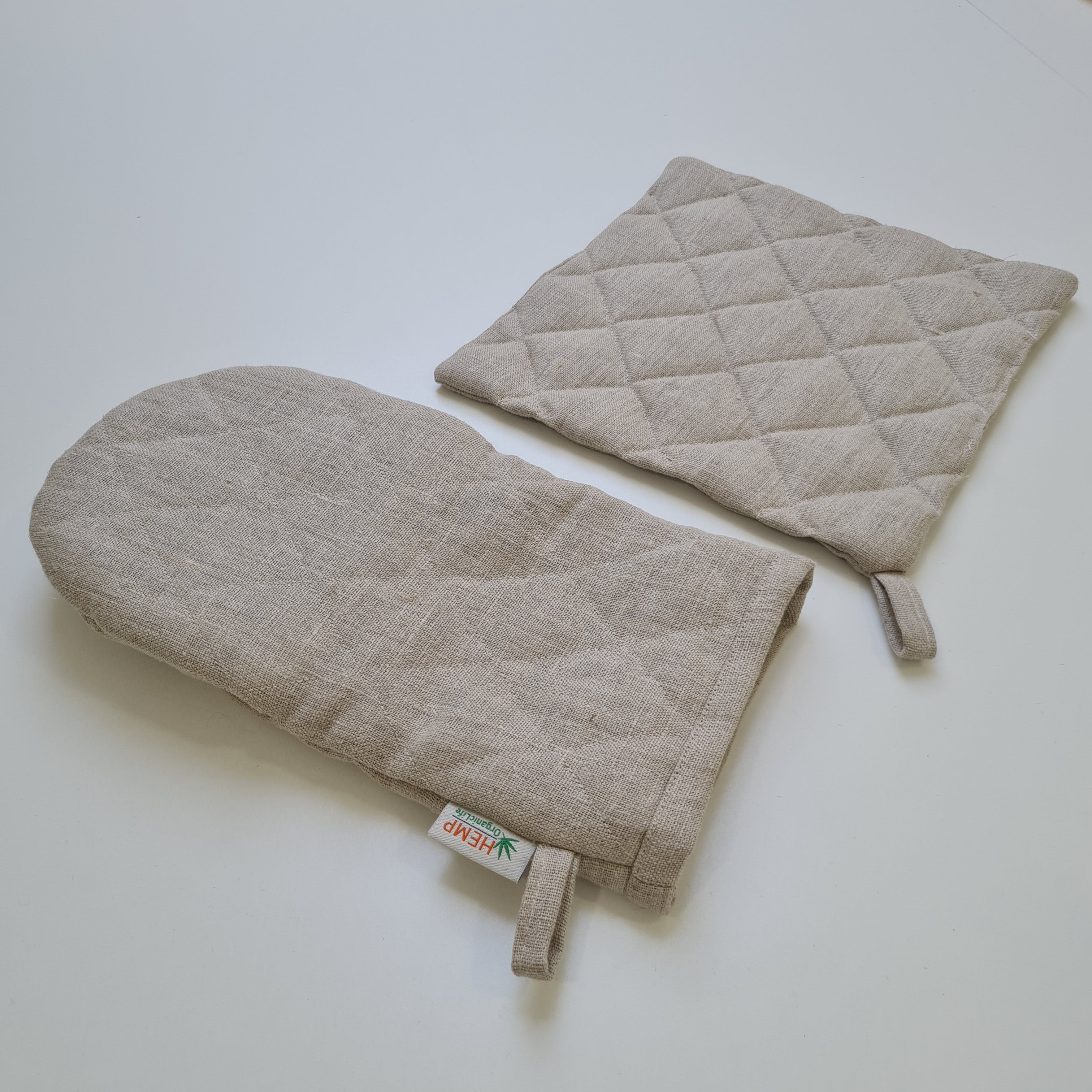 Natural Hemp Linen Oven Mitt and Pot Holder Set. Filled unique organic Hemp fiber filling. Pot holders. kitchen Gloves. Housewarming gift.