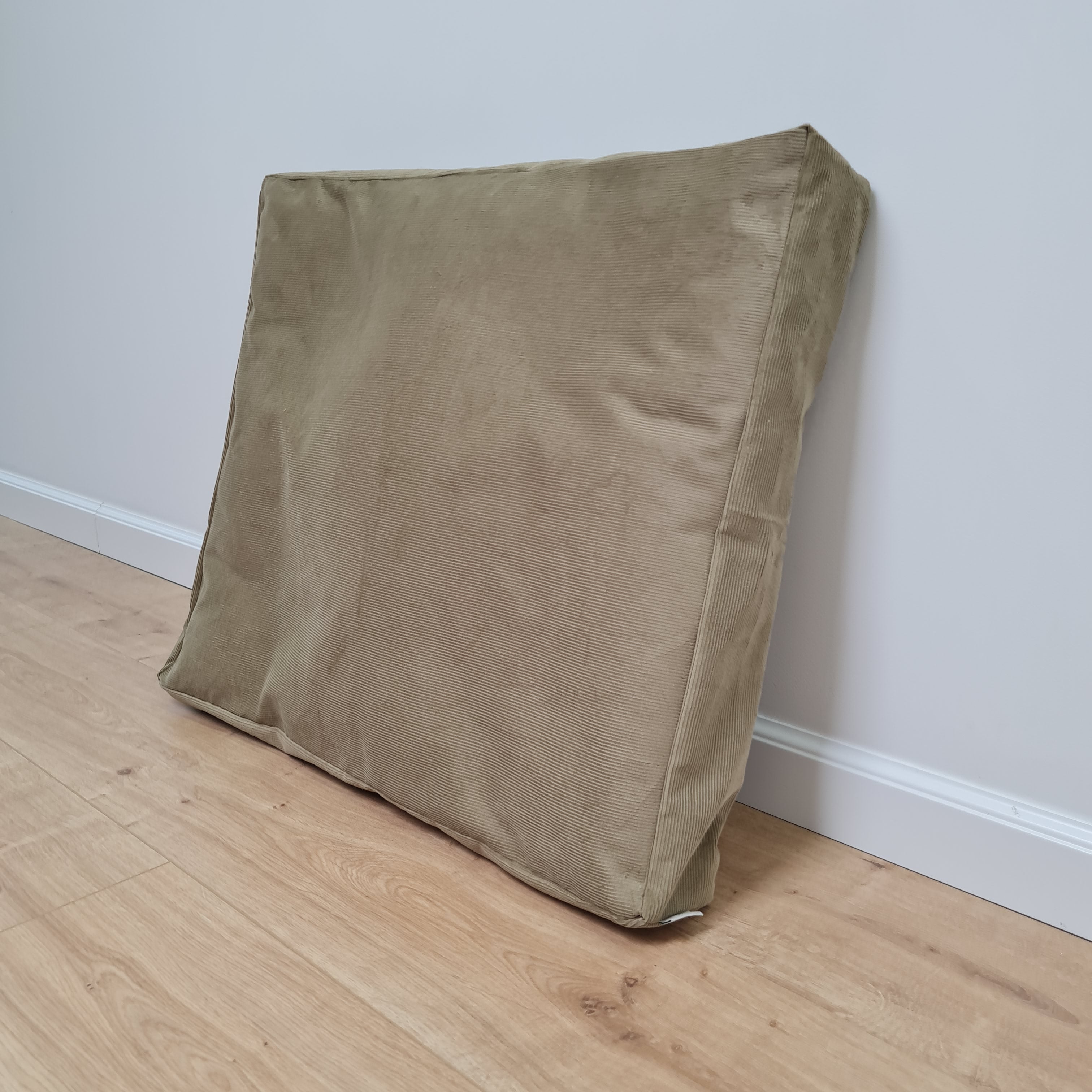 Hemp Pet Mat Pad Cushion Removable Washable Cotton Cover Organic Hemp Fiber Filler in Natural Cotton Fabric Padded Dog