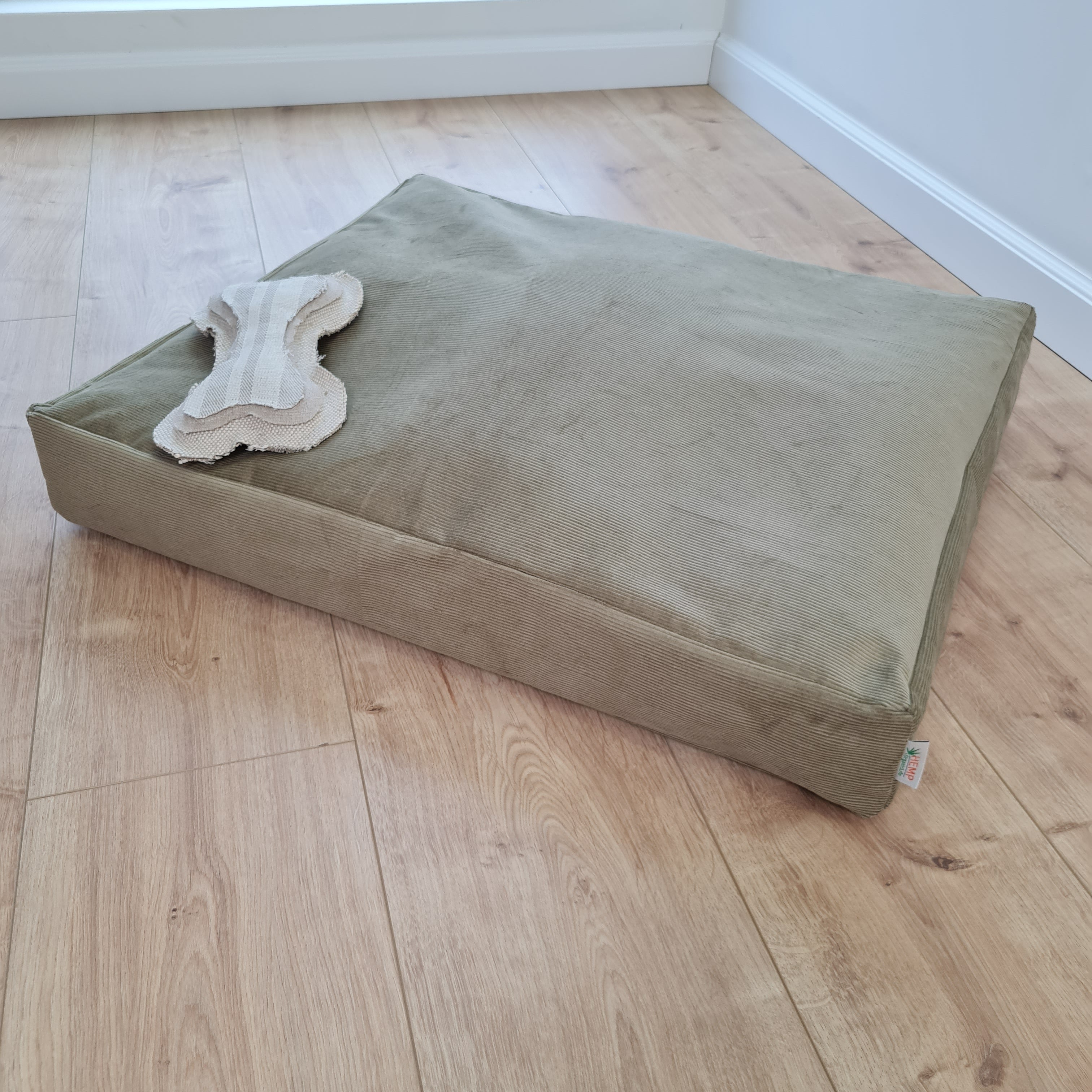 Hemp Pet Mat Pad Cushion Removable Washable Cotton Cover Organic Hemp Fiber Filler in Natural Cotton Fabric Padded Dog