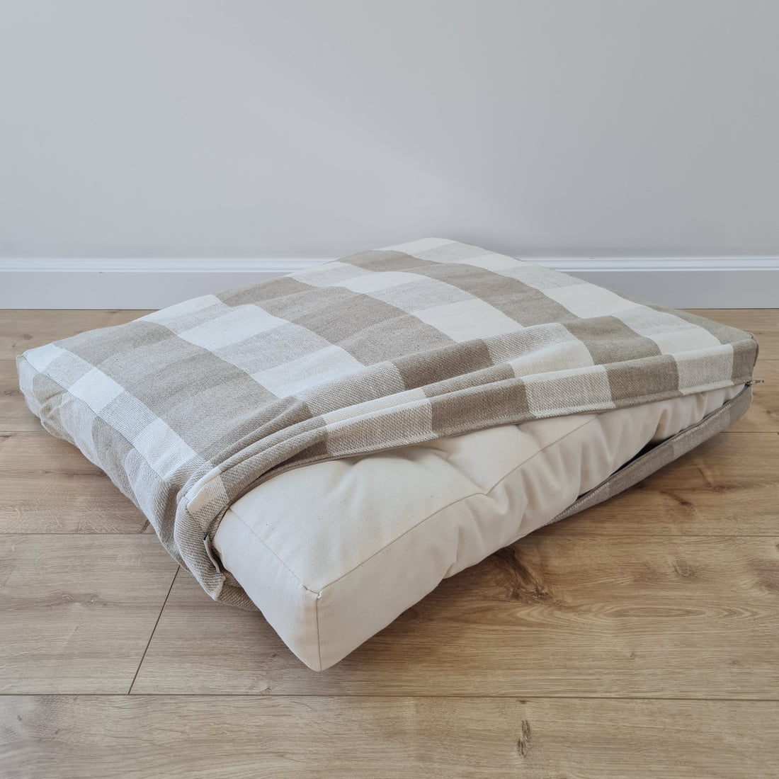 Natural Hemp Pet Mat Pad Cushion Removable Washable Hemp Cover Organic Hemp Fiber Filler in Natural non-dyed Linen Fabric