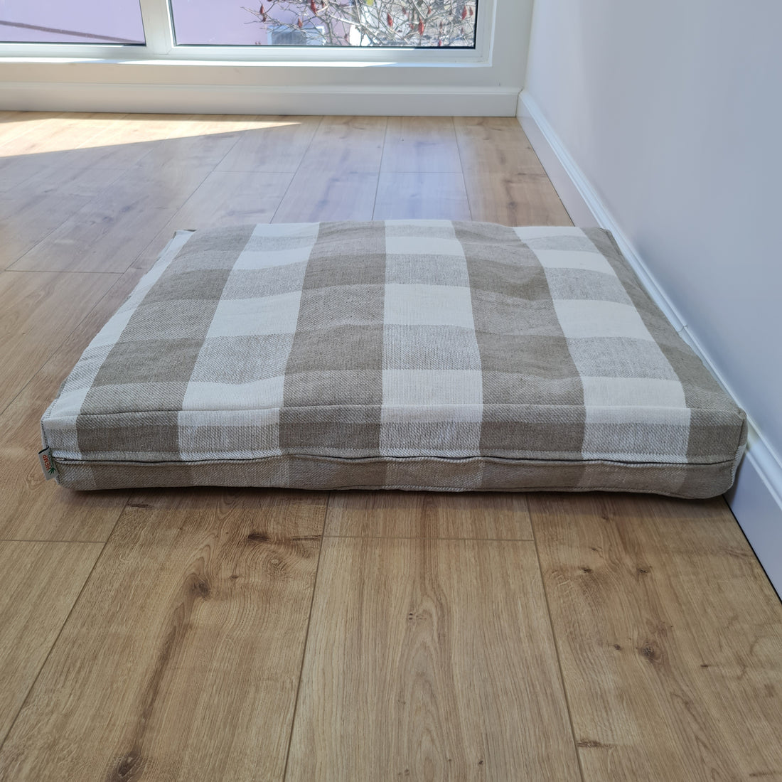 Natural Hemp Pet Mat Pad Cushion Removable Washable Hemp Cover Organic Hemp Fiber Filler in Natural non-dyed Linen Fabric