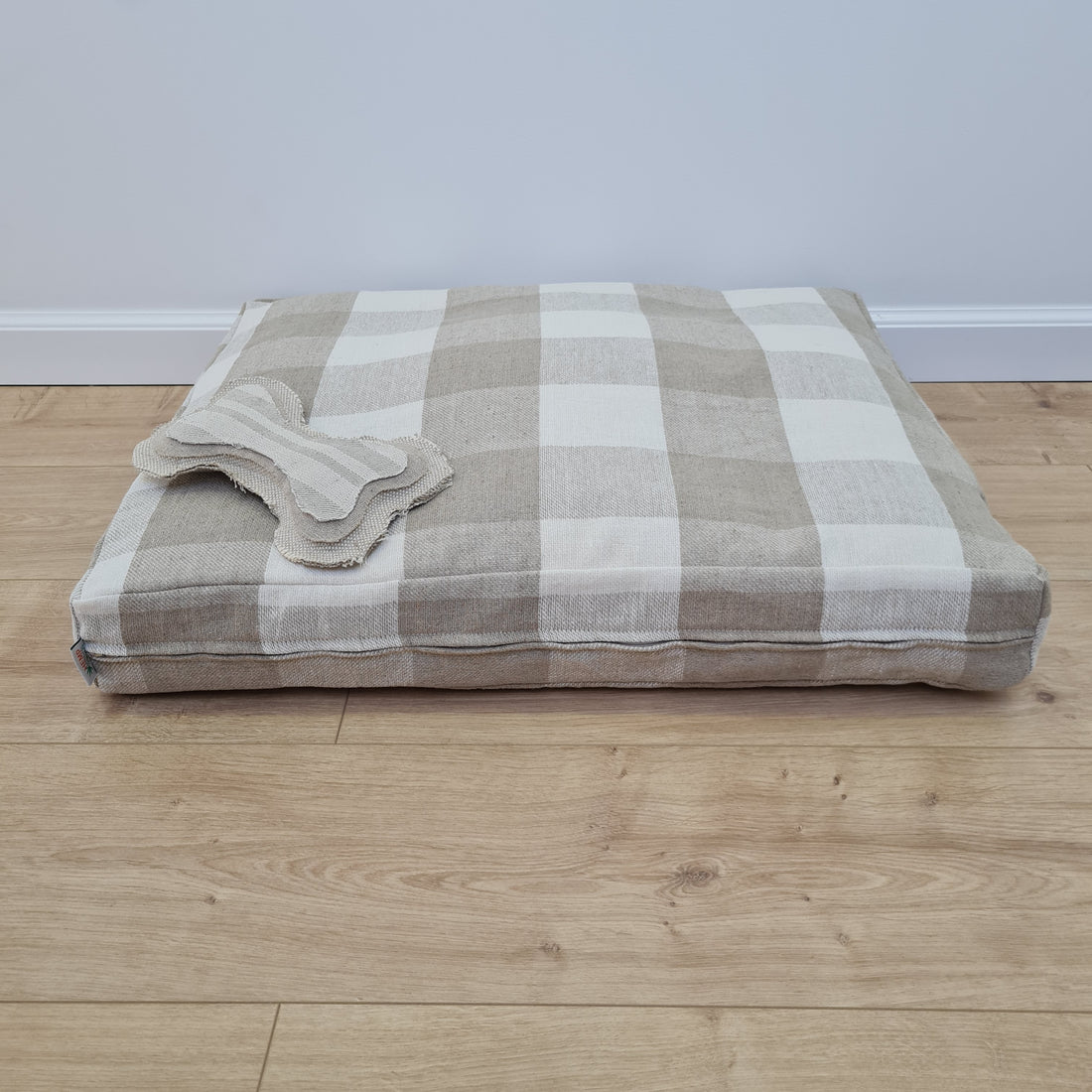 Natural Hemp Pet Mat Pad Cushion Removable Washable Hemp Cover Organic Hemp Fiber Filler in Natural non-dyed Linen Fabric