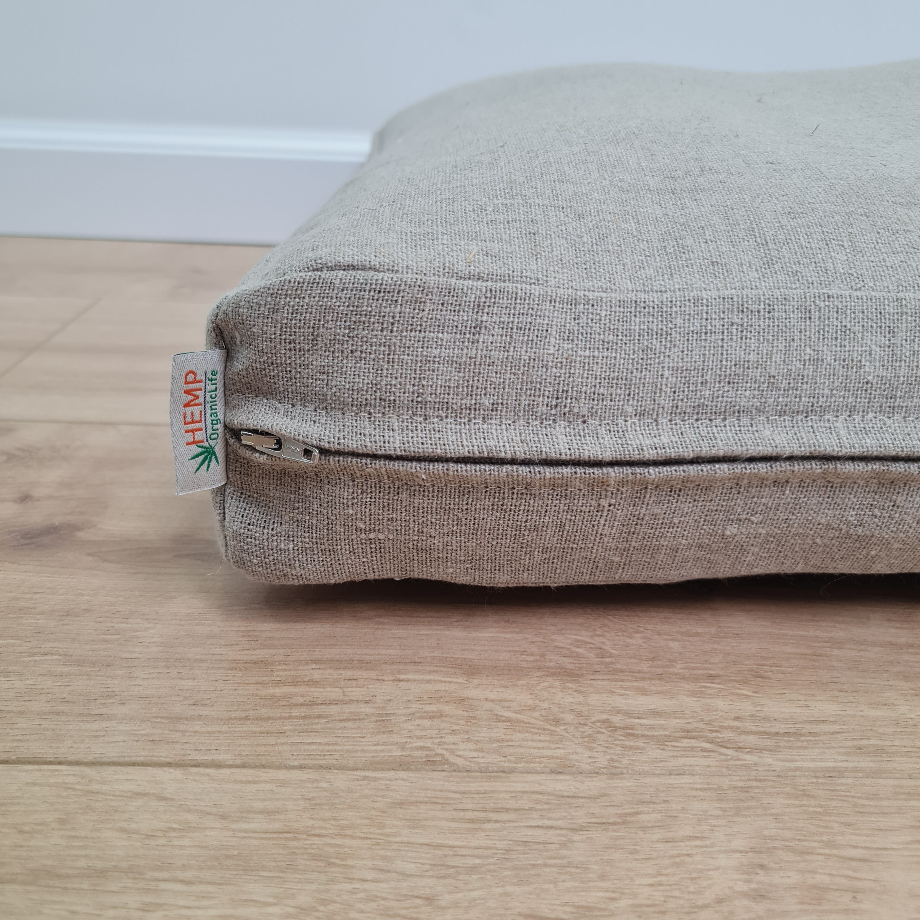 Natural Hemp Linen Pet Mat Pad Cushion with Removable non-dyed grey Linen Cover organic hemp fiber filler in non-dyed linen fabric
