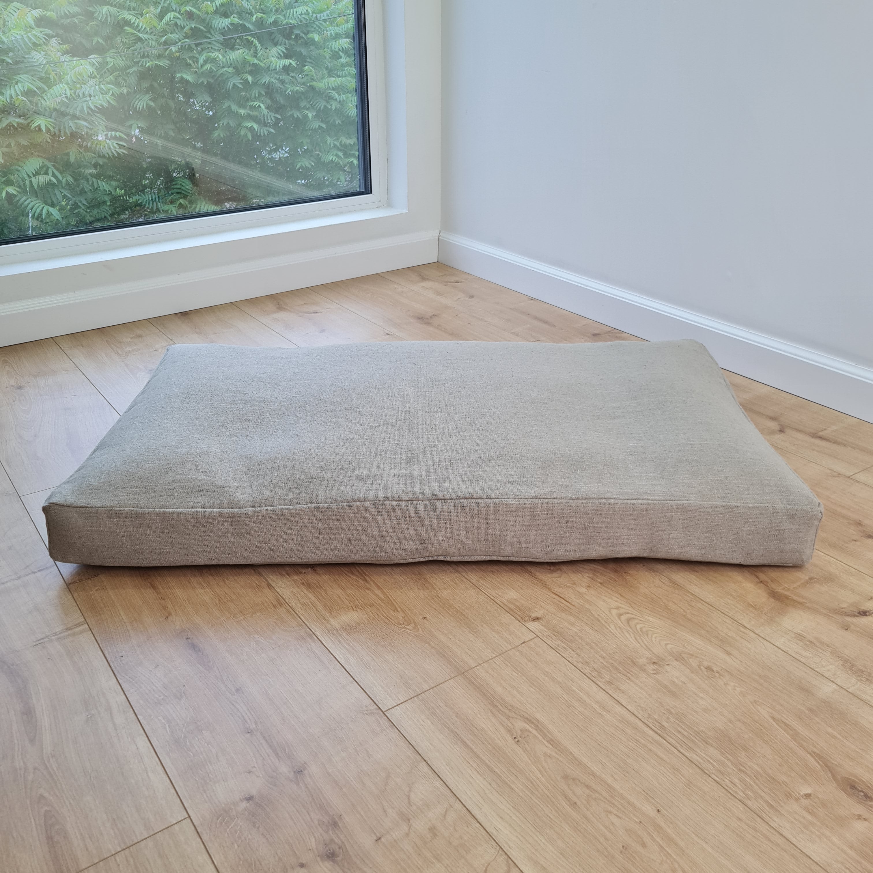 Natural Hemp Linen Pet Mat Pad Cushion with Removable non-dyed grey Linen Cover organic hemp fiber filler in non-dyed linen fabric