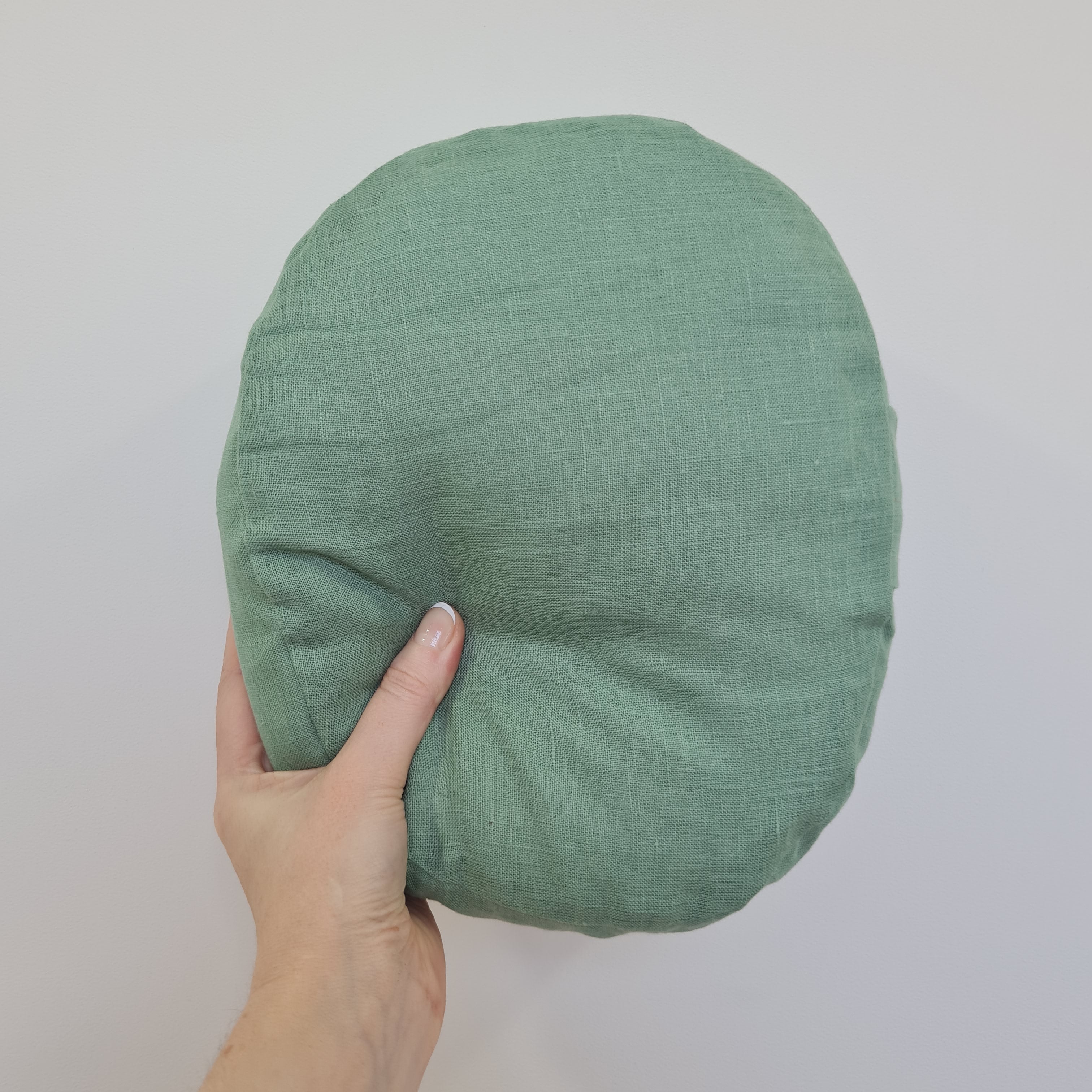 Small articular yoga cushion filled buckwheat hulls Linen Zafu pillow / Oval Linen floor pillow with Buckwheat hulls Meditation