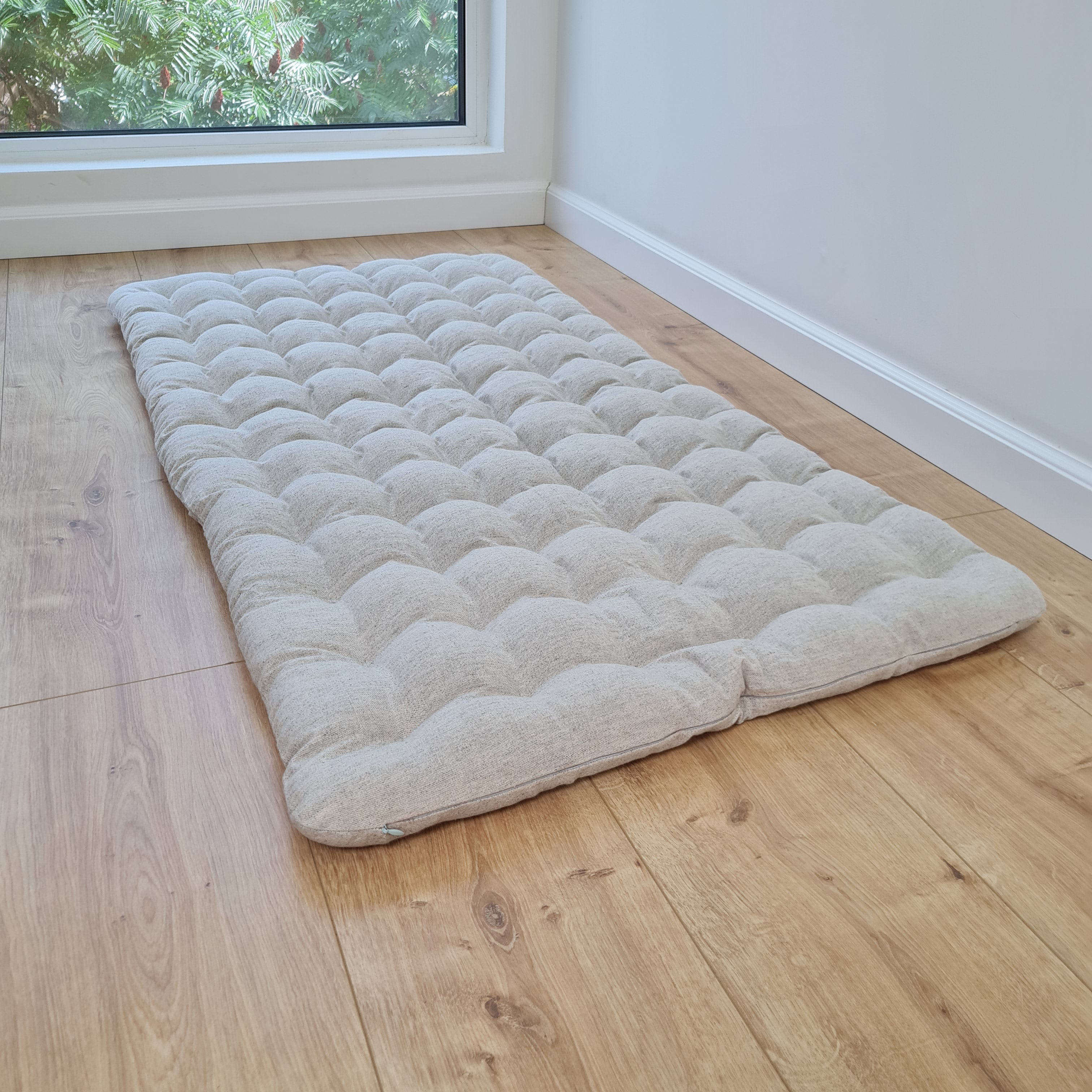 24" x 43" (60x110cm) Natural HEMP floor topper filled organic buckwheat hulls filling yoga mat multi chamber futon in hemp fabric