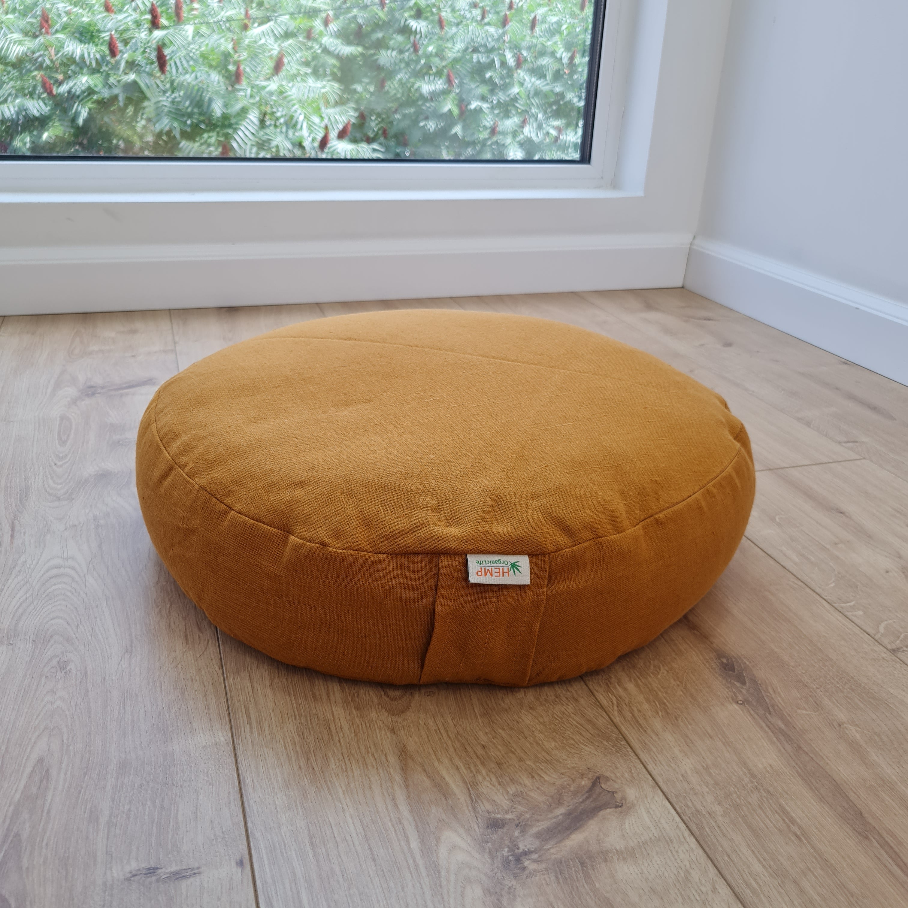 Zafu Linen floor cushion with Buckwheat hulls /Organic Meditation cushion/buckwheat