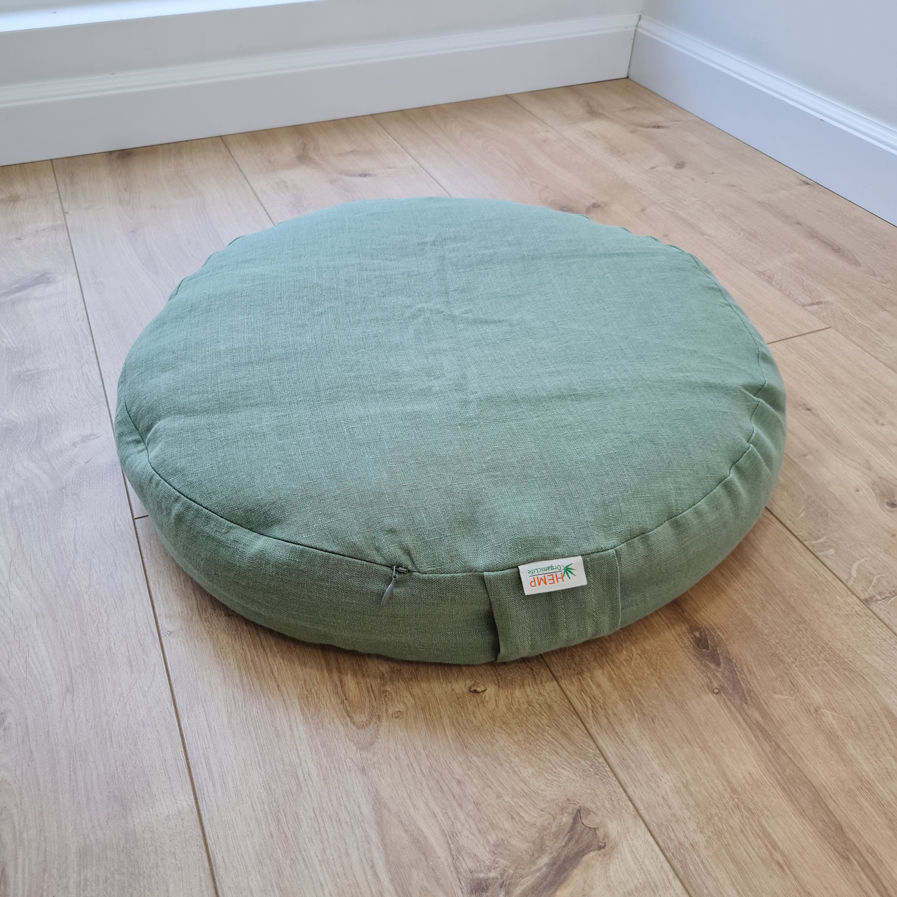 Zafu Linen floor cushion with Buckwheat hulls /Organic Meditation cushion/buckwheat