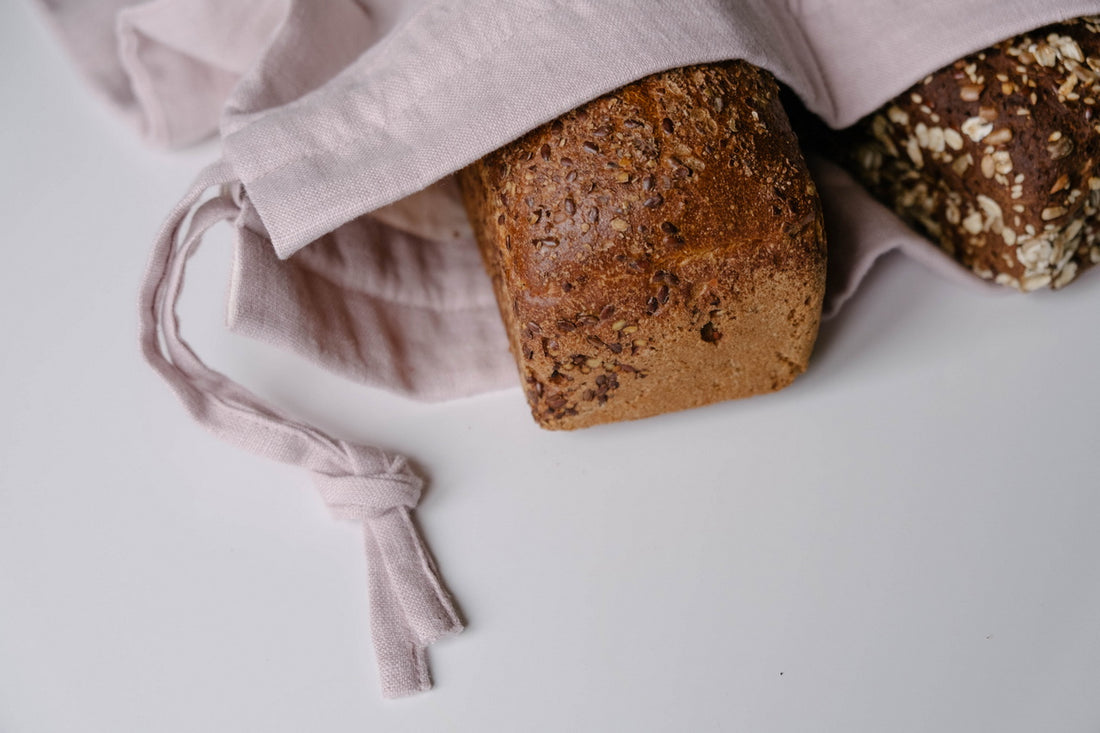 Unique Hemp Linen Bread bag in natural non-dyed hemp fabric inside linen fabric outside - storage bag / bread serving & storage basket